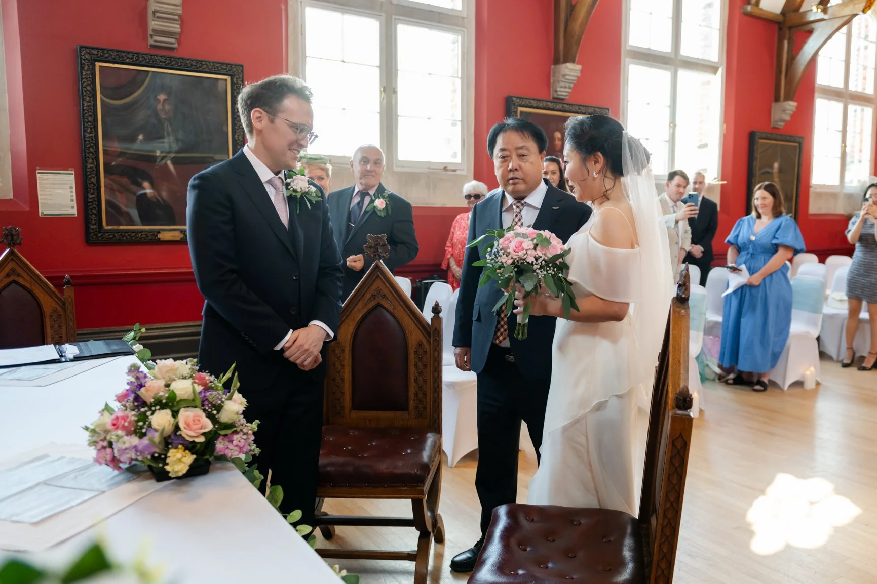 wokingham town hall wedding-43.jpg