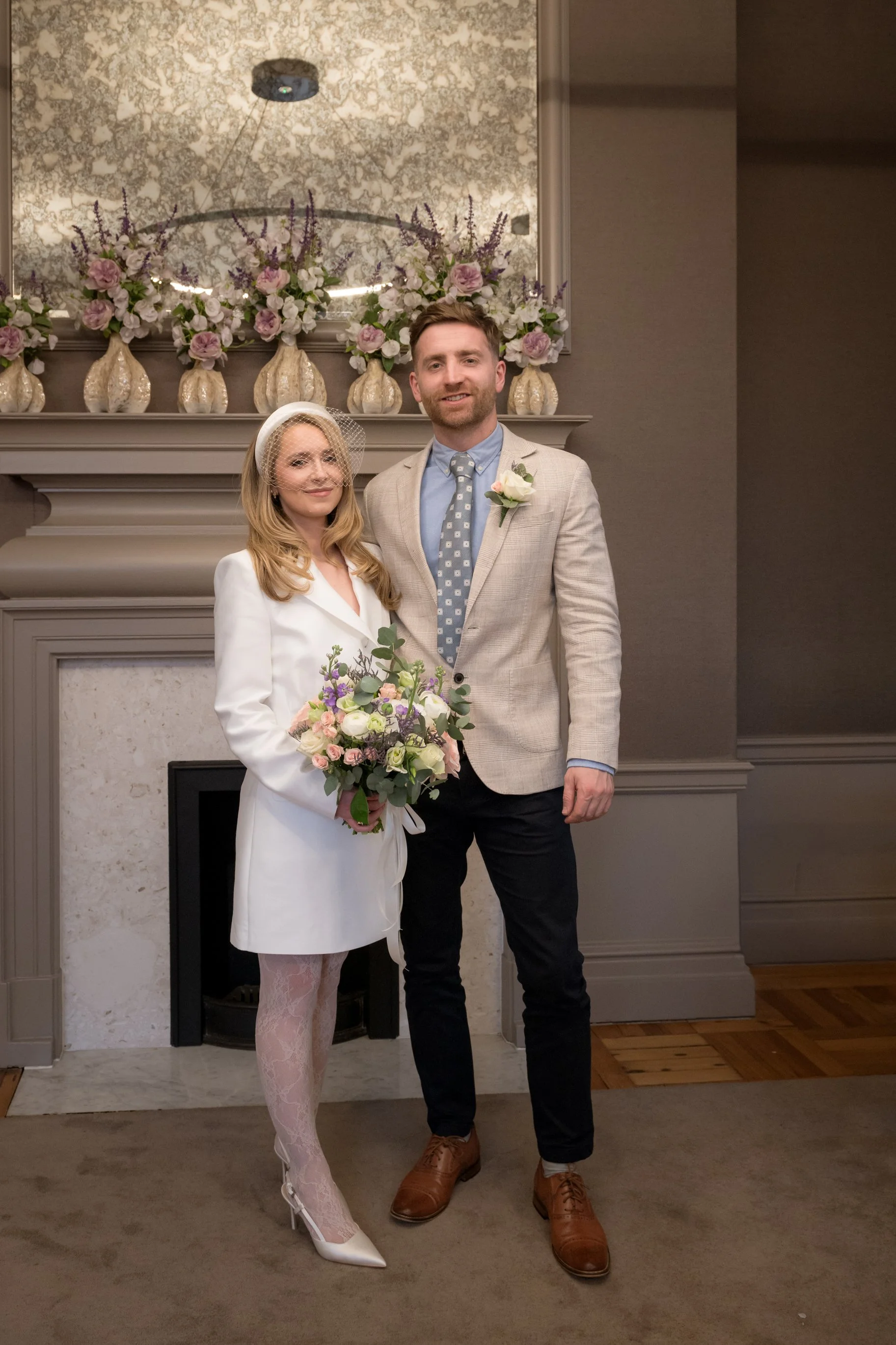 sarah&rob old marylebone town hall-2.jpg