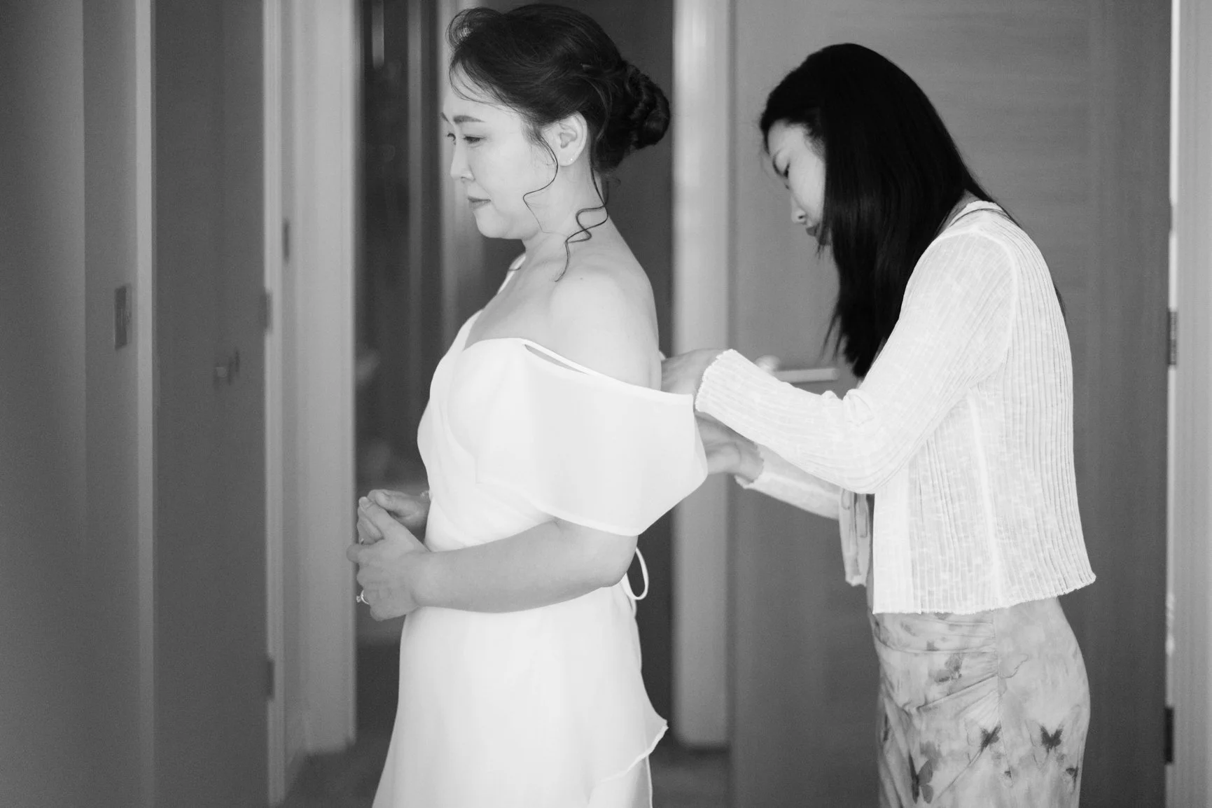 wokingham town hall wedding-16.jpg
