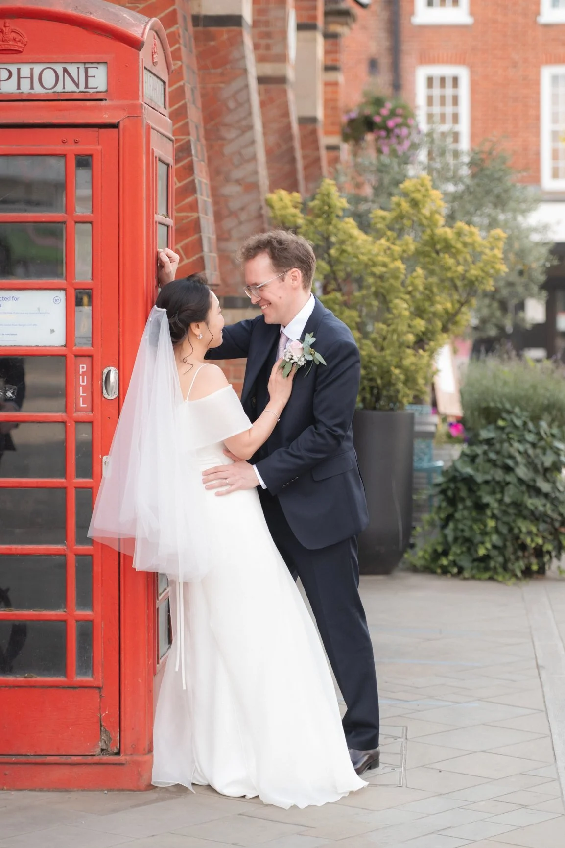 wokingham town hall wedding-95.jpg