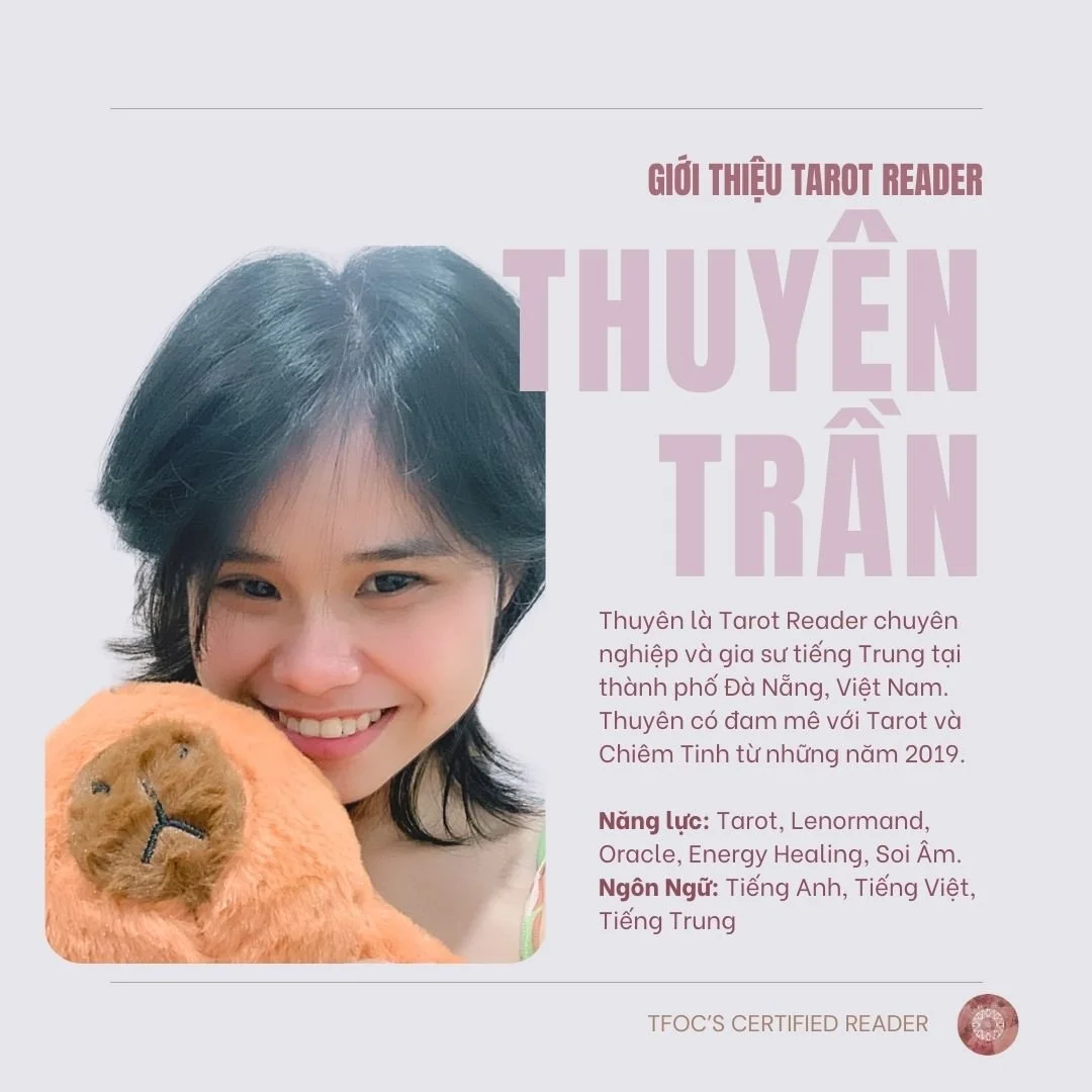 Woman smiling, holding a plush toy, with text promoting a tarot reader named Thuyen Tran in Da Nang, Vietnam, detailing skills in tarot, Lenormand, oracle, energy healing, and offering services in English, Vietnamese, and Chinese.