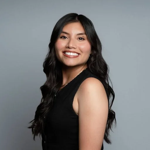 Beatriz Castillo, Latinitas