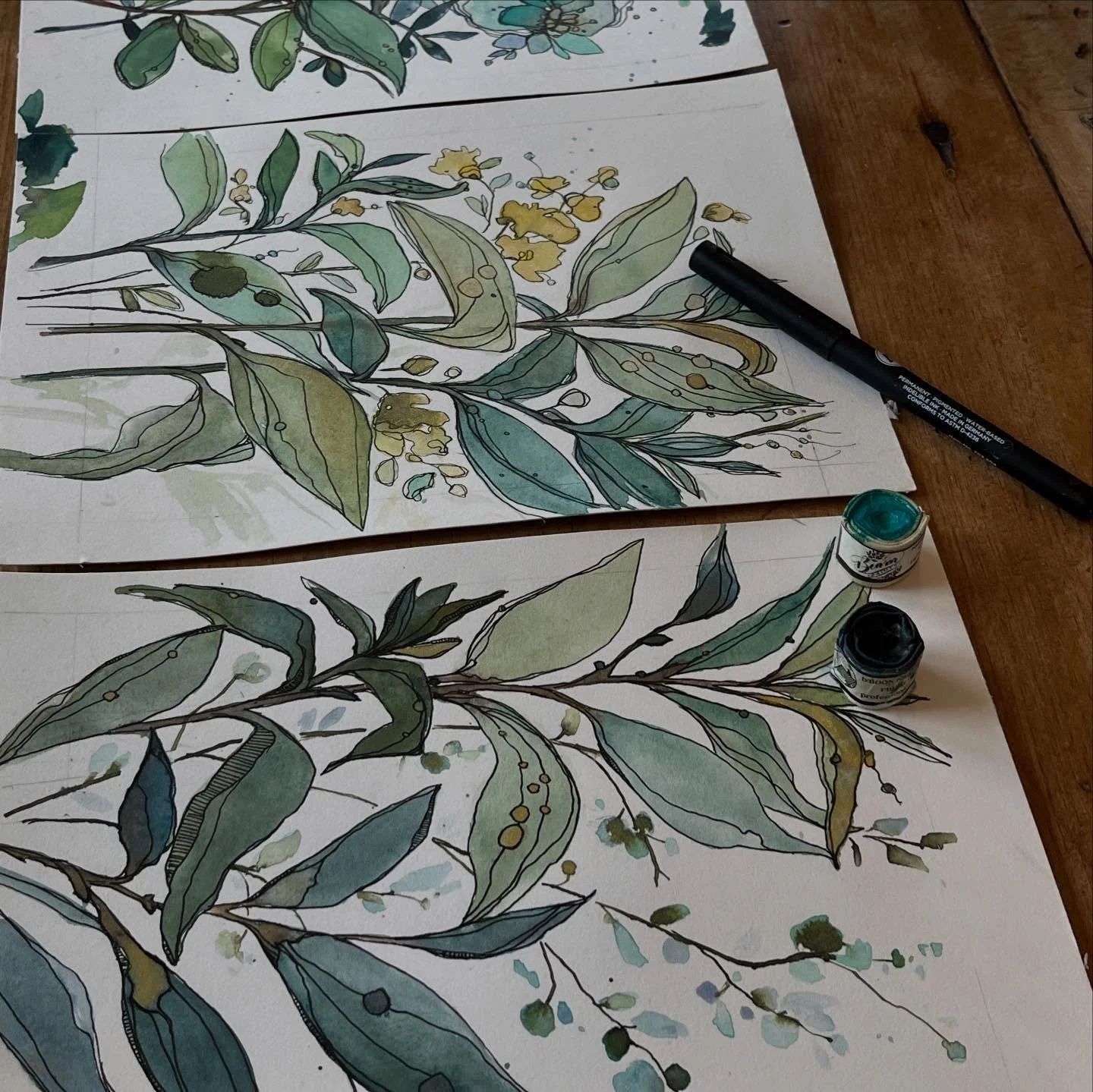 Loving creating a new series of watercolour doodles while on my East Coast art retreat.
&ldquo;Easy Sea-Breezy: 6&rdquo;x8&rdquo; little paintings reflecting the colours and serene nature of my time here. 

As always, I&rsquo;m using my favourite @be