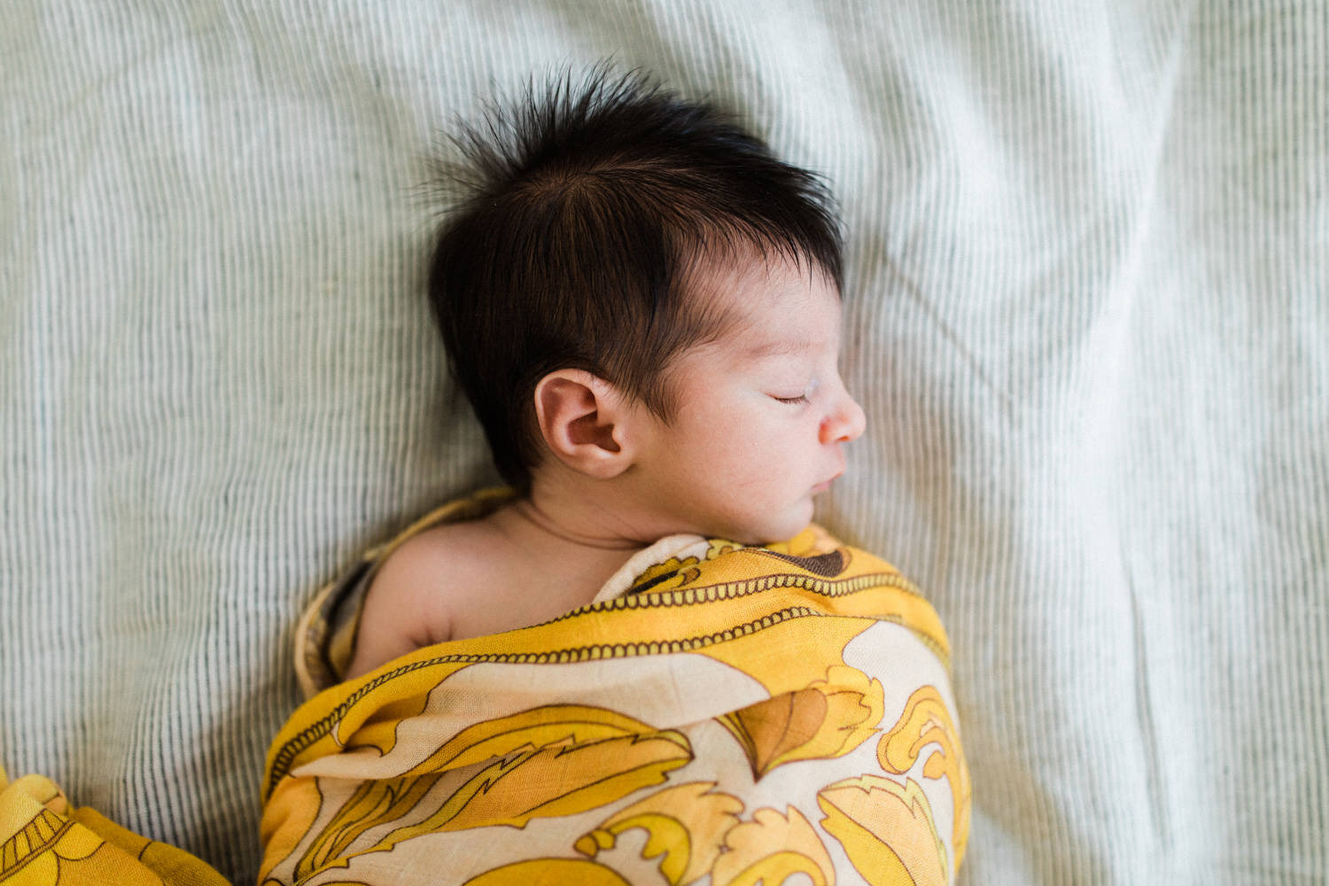In-home-newborn-photography-17.jpg