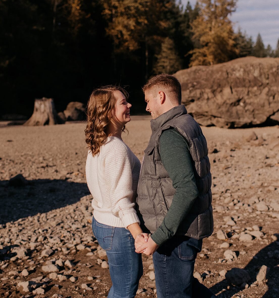 Celebrated these two tying the knot last weekend! Weddings rock &amp; I luuuv that I get to occasionally travel for them, especially when I get to see family &amp; friends! Just flew back from Seattle so I&rsquo;m throwing it back to their engagement