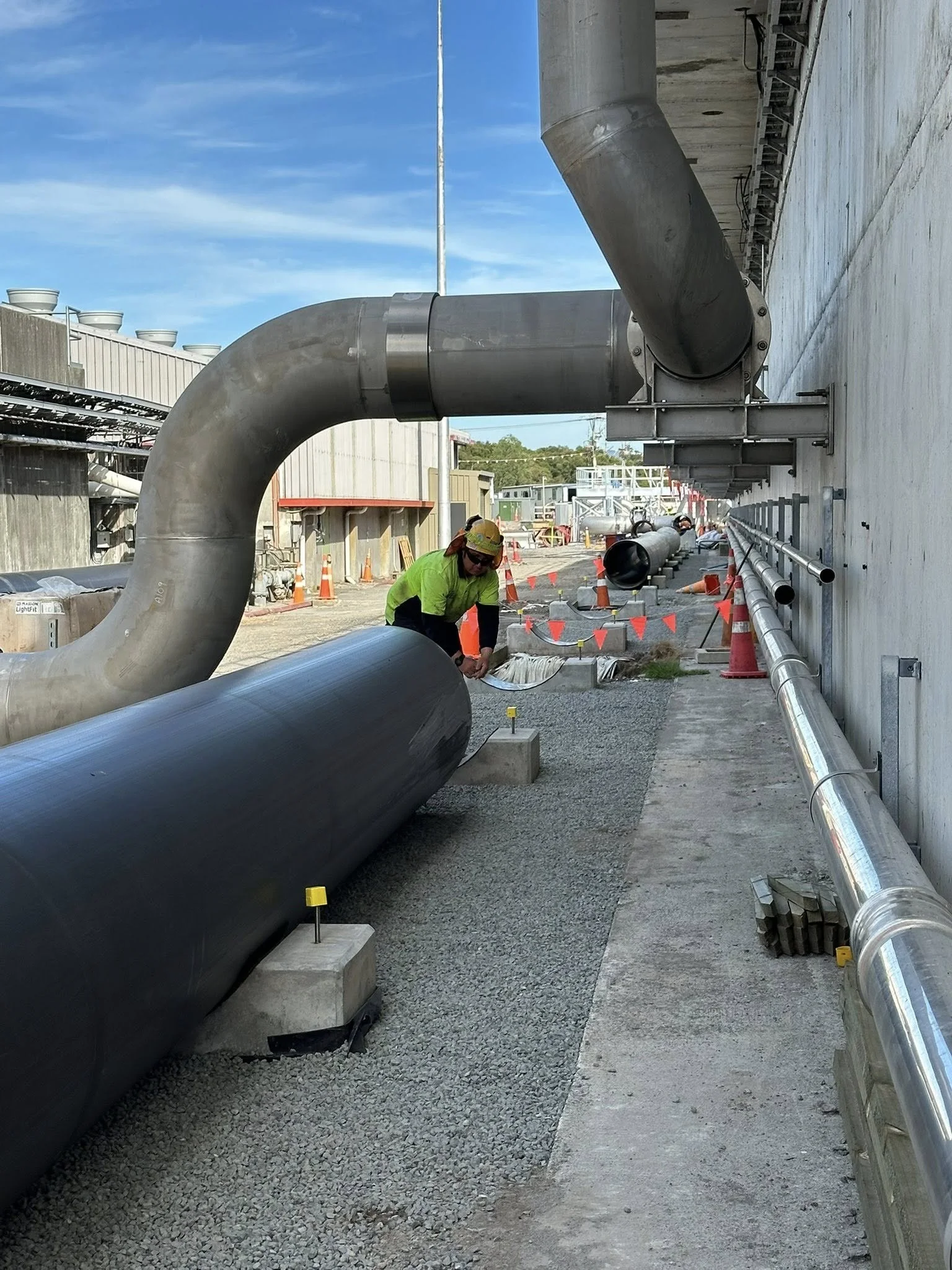 The Longview Group installing HDPE pipeline.