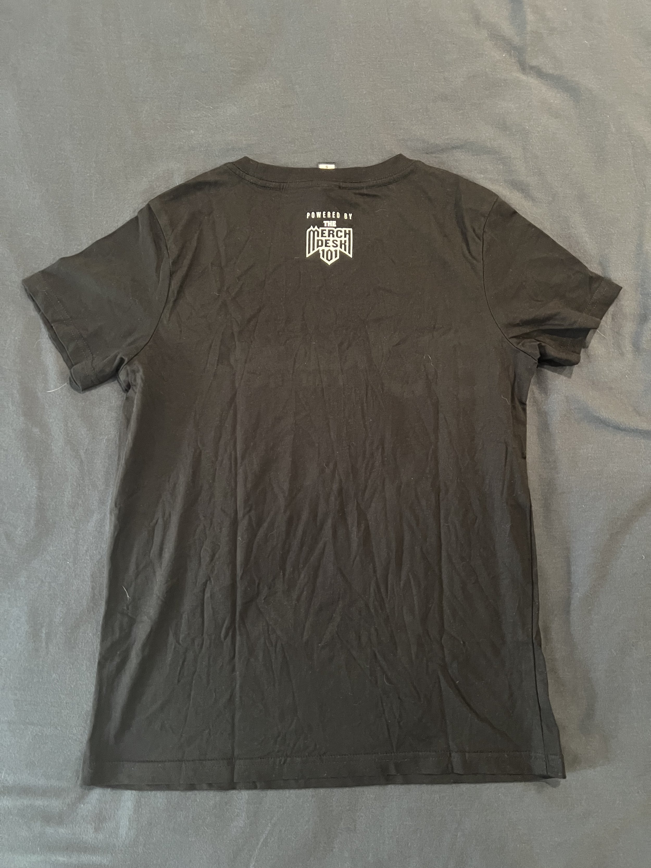 airlock studios black 2022 shirt rear.jpeg