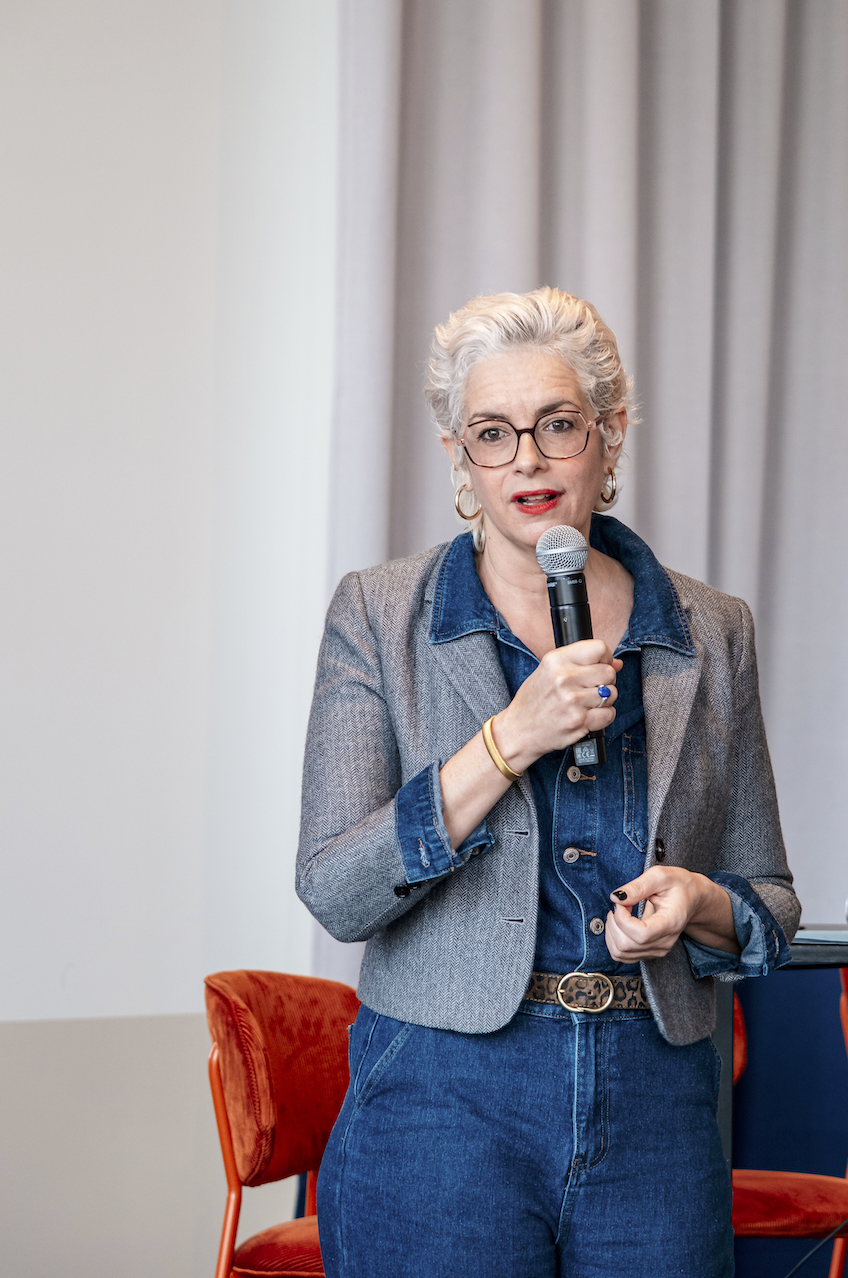 Portrait corpo 221.png