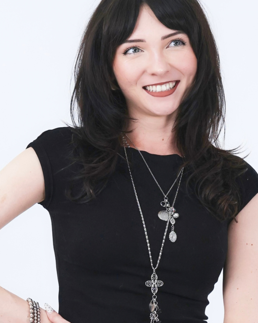This is an image of Anneliese, junior stylist