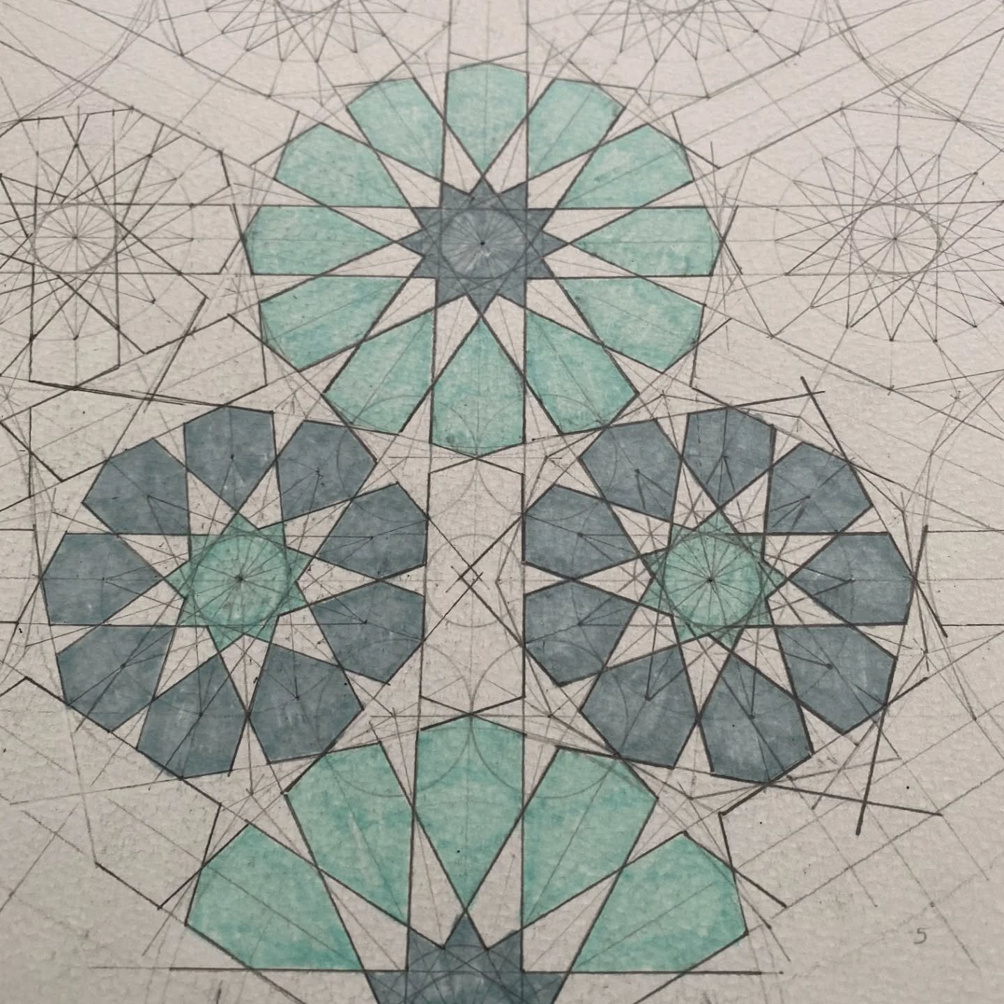 From The Archive is today's prompt for #21daysinmyartworld25 by @taraleaver 

I learned this pattern in an online class by @richardhenryart from @artofislamicpattern during lockdown - how long ago that all seems. Linking 12 and 9 fold rosettes has co