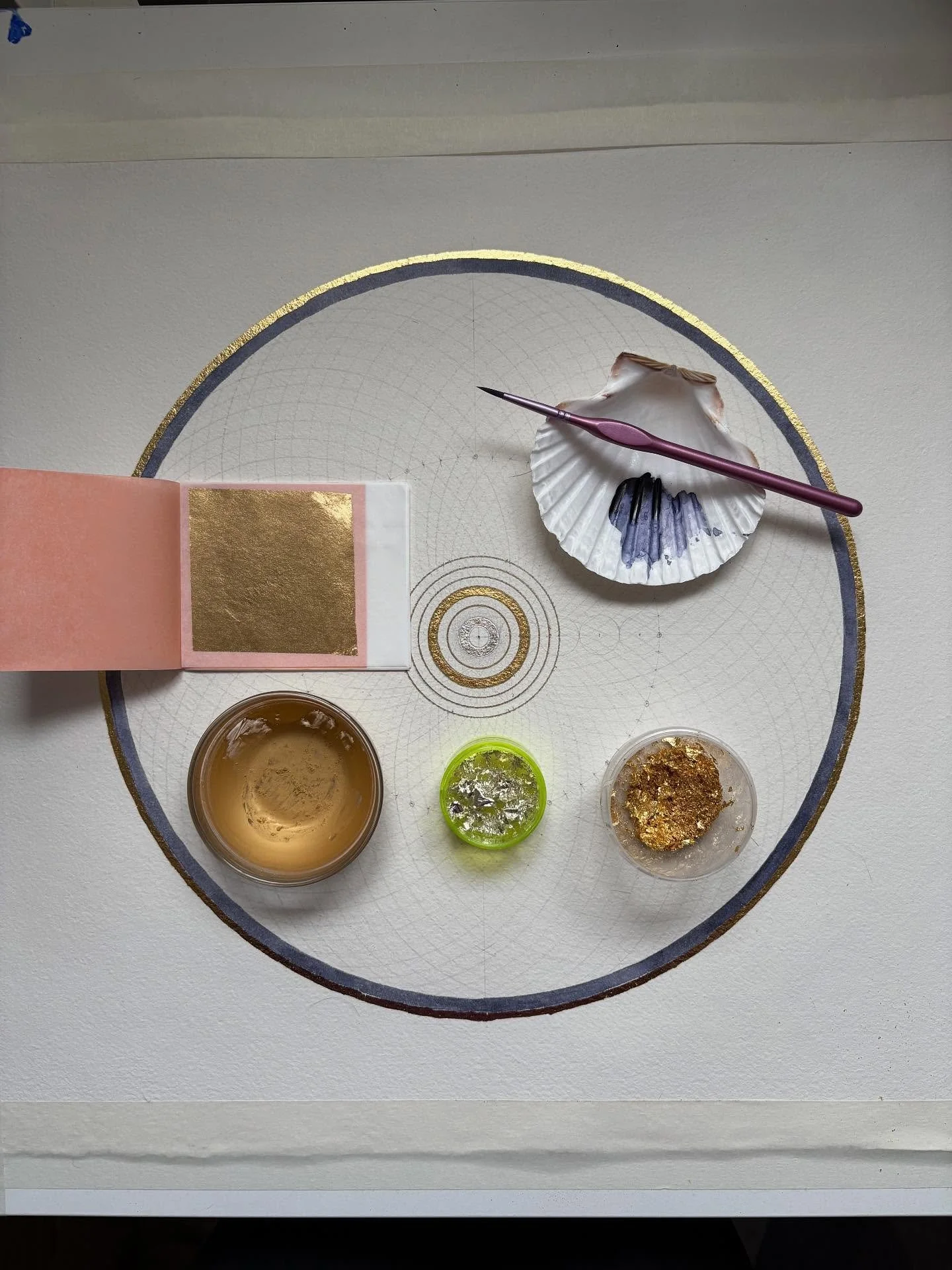 A follower asked if I keep the gold dust and bits of gold leaf that get brushed away when gilding. I sure do! A packet of 24 carat gold leaf (25 leaves) costs over &pound;50 and every morsel is precious. I brush the remnants into a pot; I have pots f