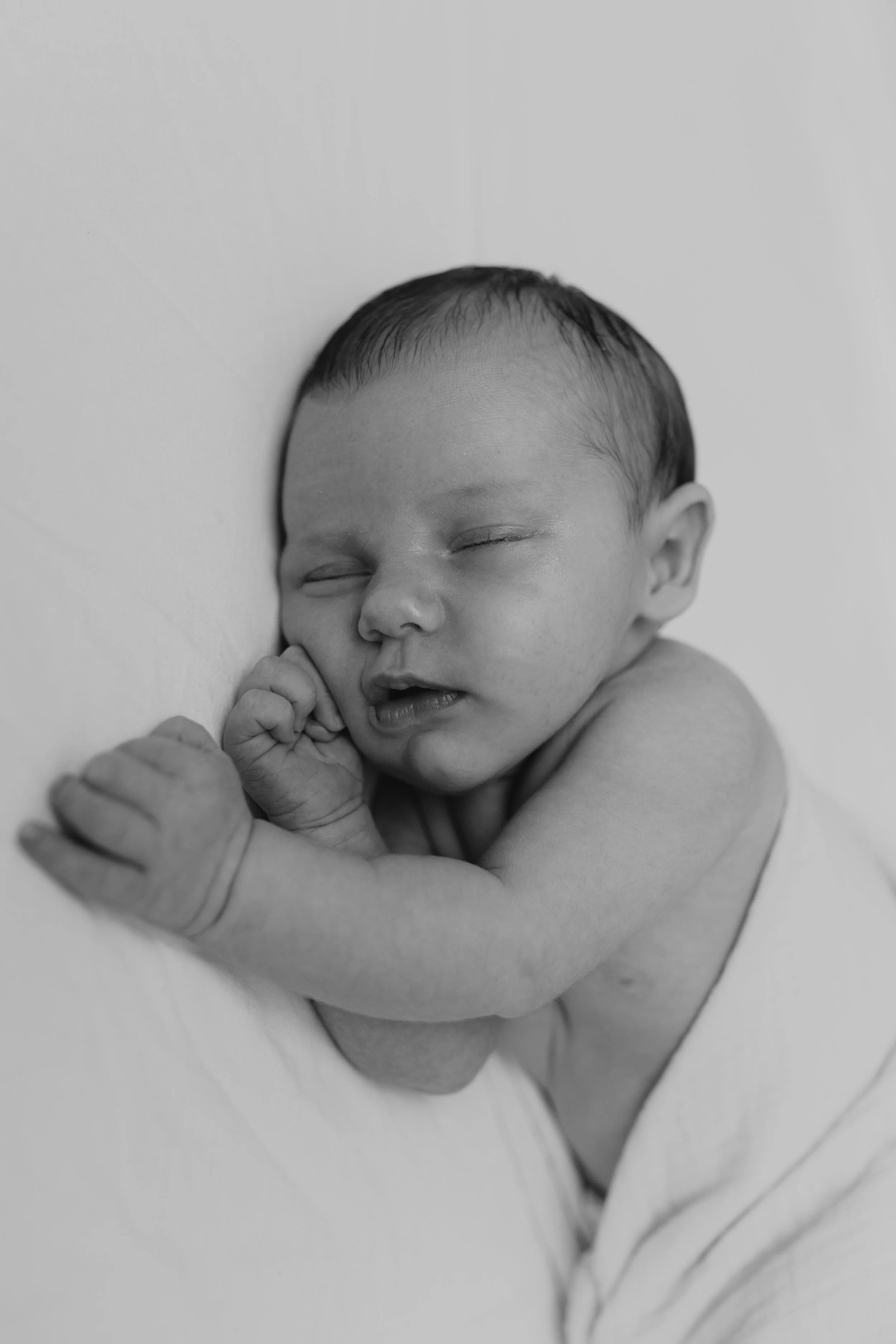 NEWBORN-22.jpg
