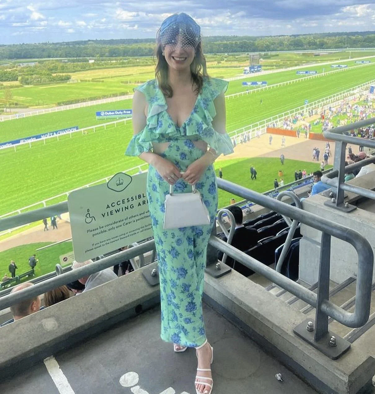 E8E03A24-B26F-457A-94F6-6E41DFF60920 Ellie.jpeg