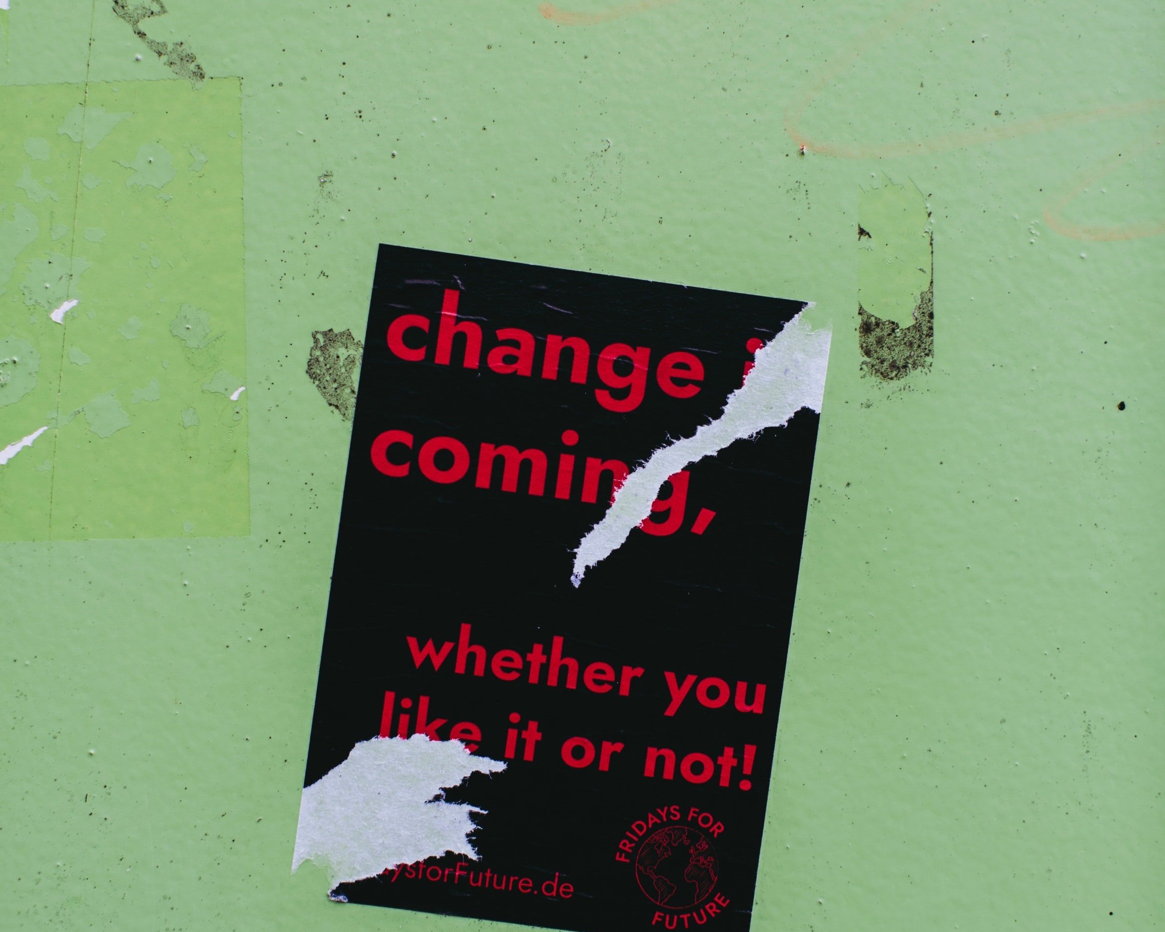 change in the workplace! what is “in” and “out” for today’s leaders