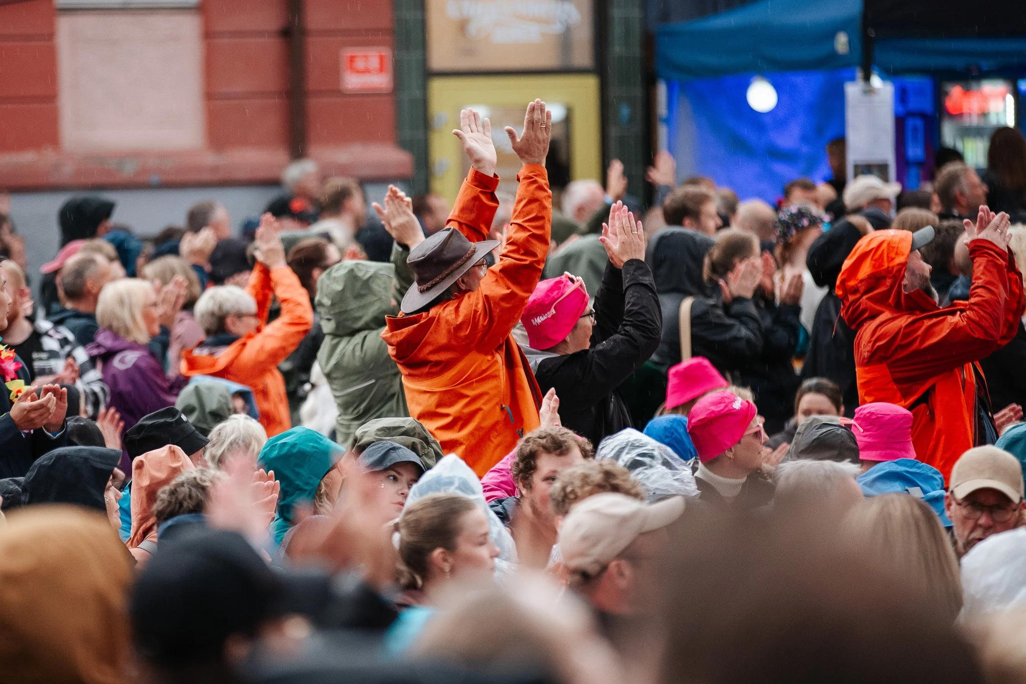 PAPARAZZI-CAMILLA NORVOLL-27.jpg