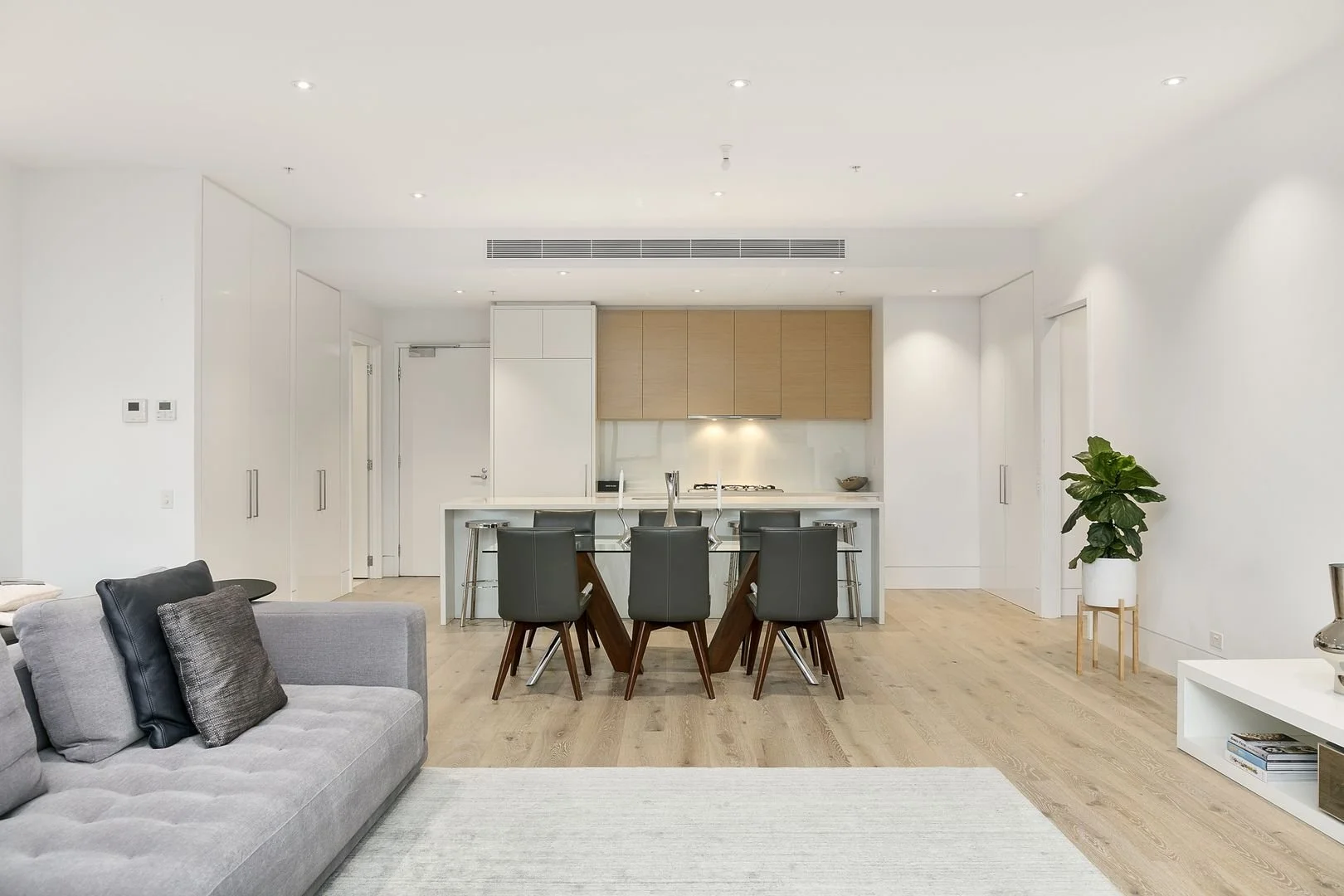 Prima Tower - 31-49 Queensbridge Street, Southbank, VIC 3006 - Townly - 14.jpeg