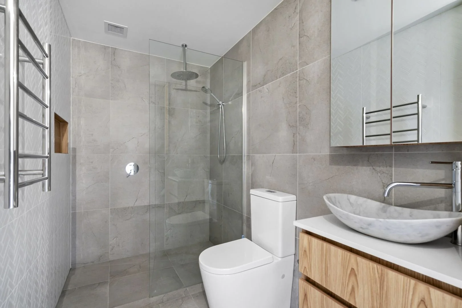 Cheltenham - 15-17 Maude Street and 22-24 Barker Street,  Cheltenham VIC 3192 - Townly - 3 .jpg