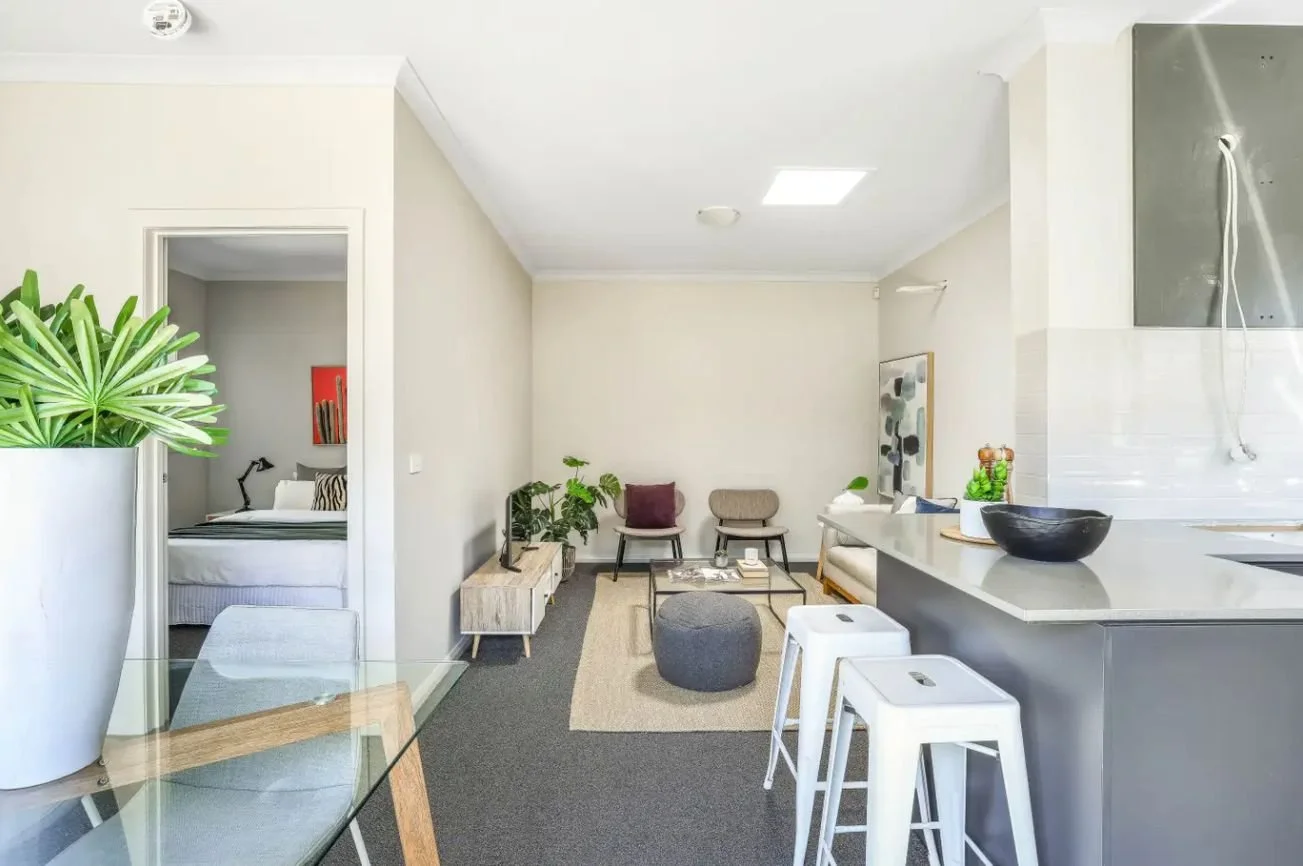 Glenroy - 4 Isla Avenue, Glenroy, VIC 3046 - Townly - 23.jpg