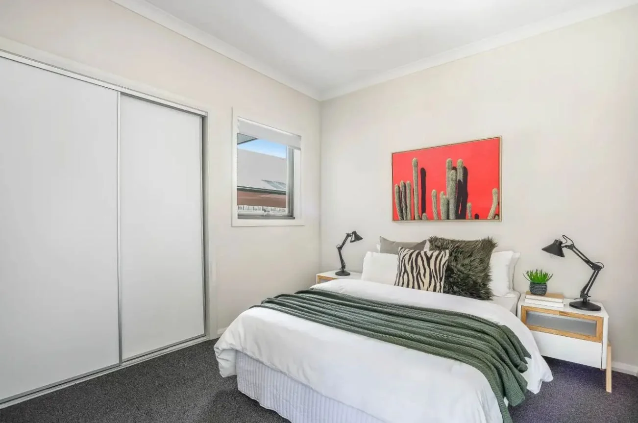 Glenroy - 4 Isla Avenue, Glenroy, VIC 3046 - Townly - 17.jpg