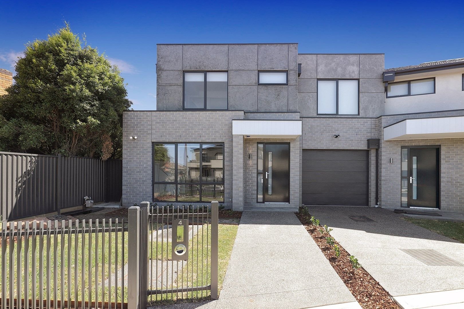 Glenroy - 4 Clovelly Avenue, Glenroy, VIC 3046 - Townly - 12.jpg