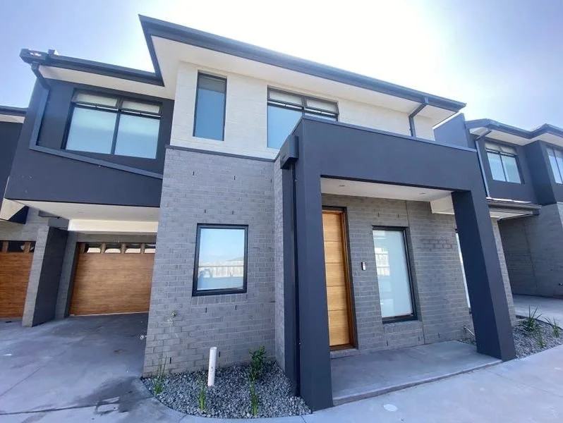 Glenroy - 19 Glenroy Road, Glenroy, VIC 3046 - Townly - 1.jpg