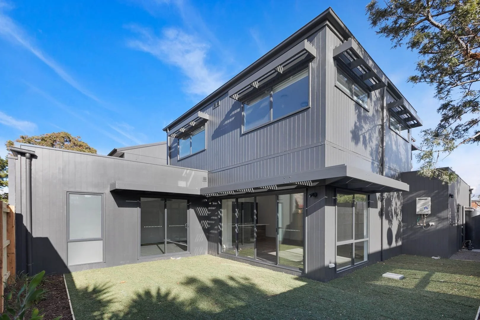 65 Woodbine Grove