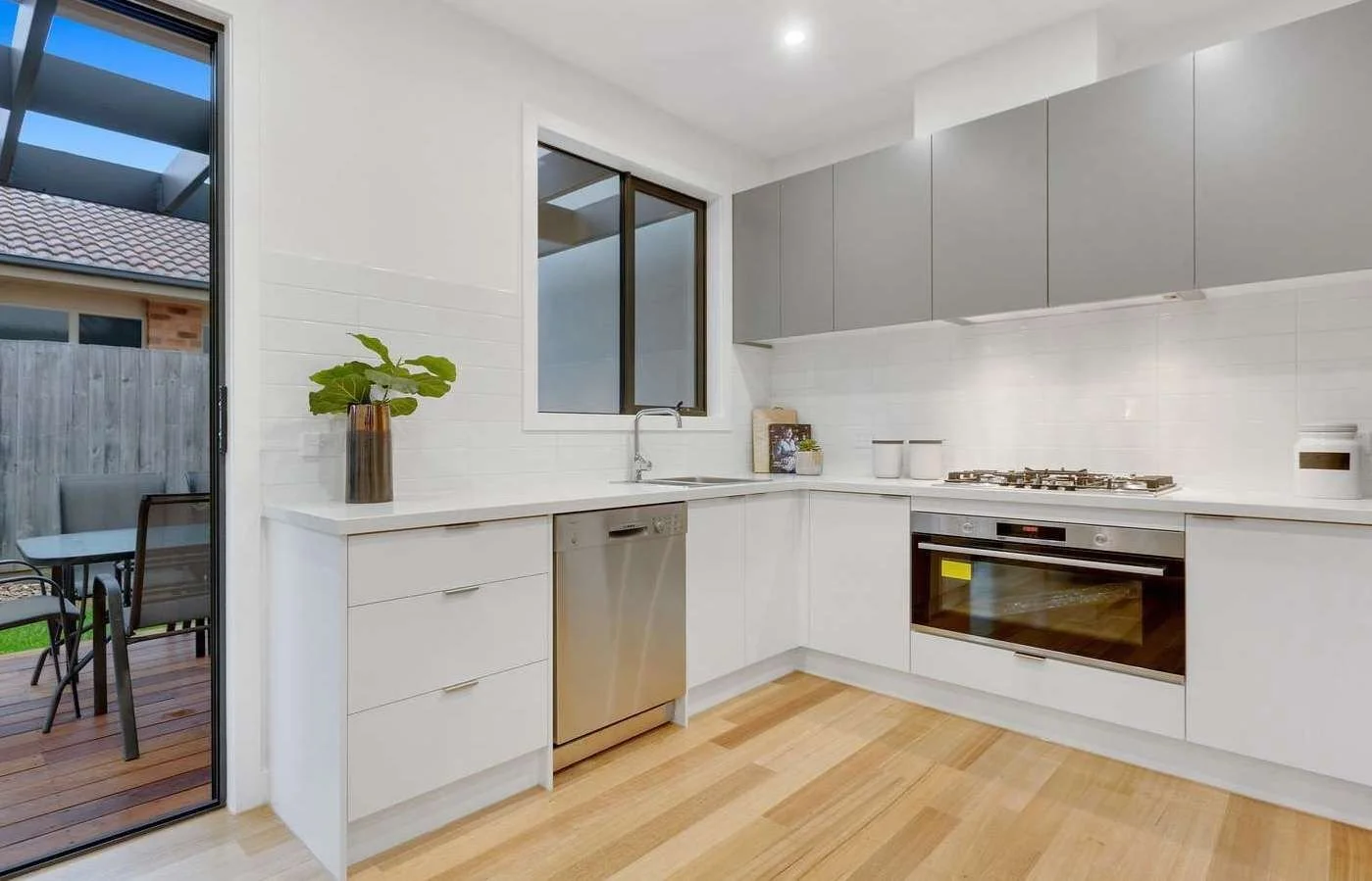 Carrum - 7 Graham Road,  Carrum VIC 3197 - Townly - 17.jpg