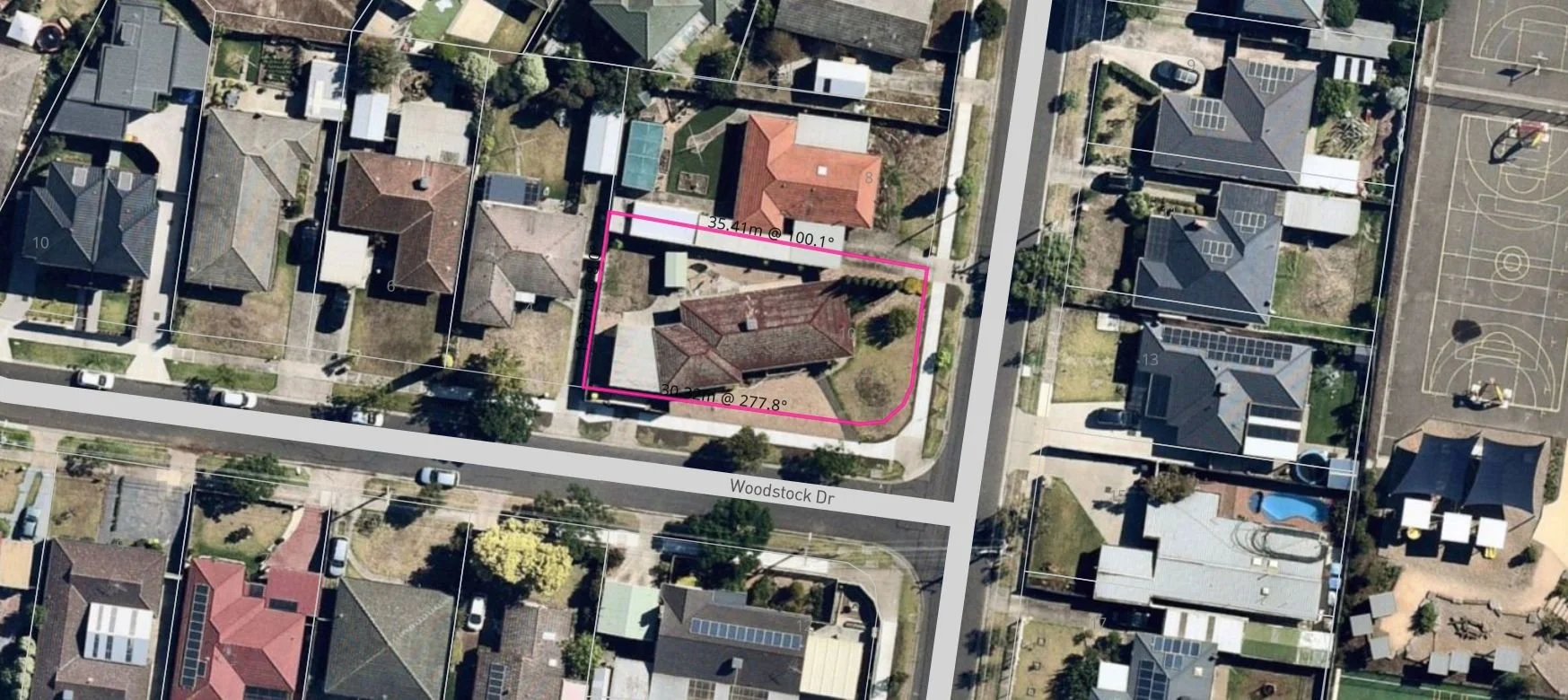 Gladstone Park - 10 Elmhurst Road, Gladstone Park, VIC 3043 - Townly - 1.jpg
