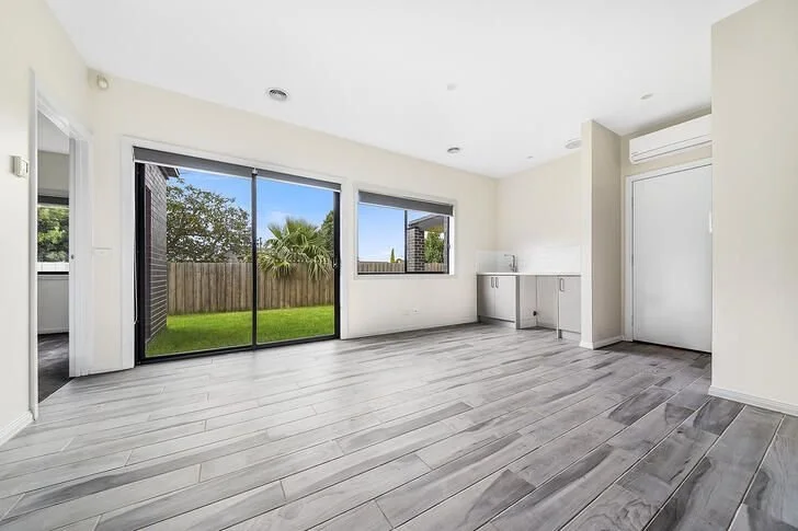 Dandenong - 67 Jones Road, Dandenong, VIC 3175 - Townly - 5.jpg