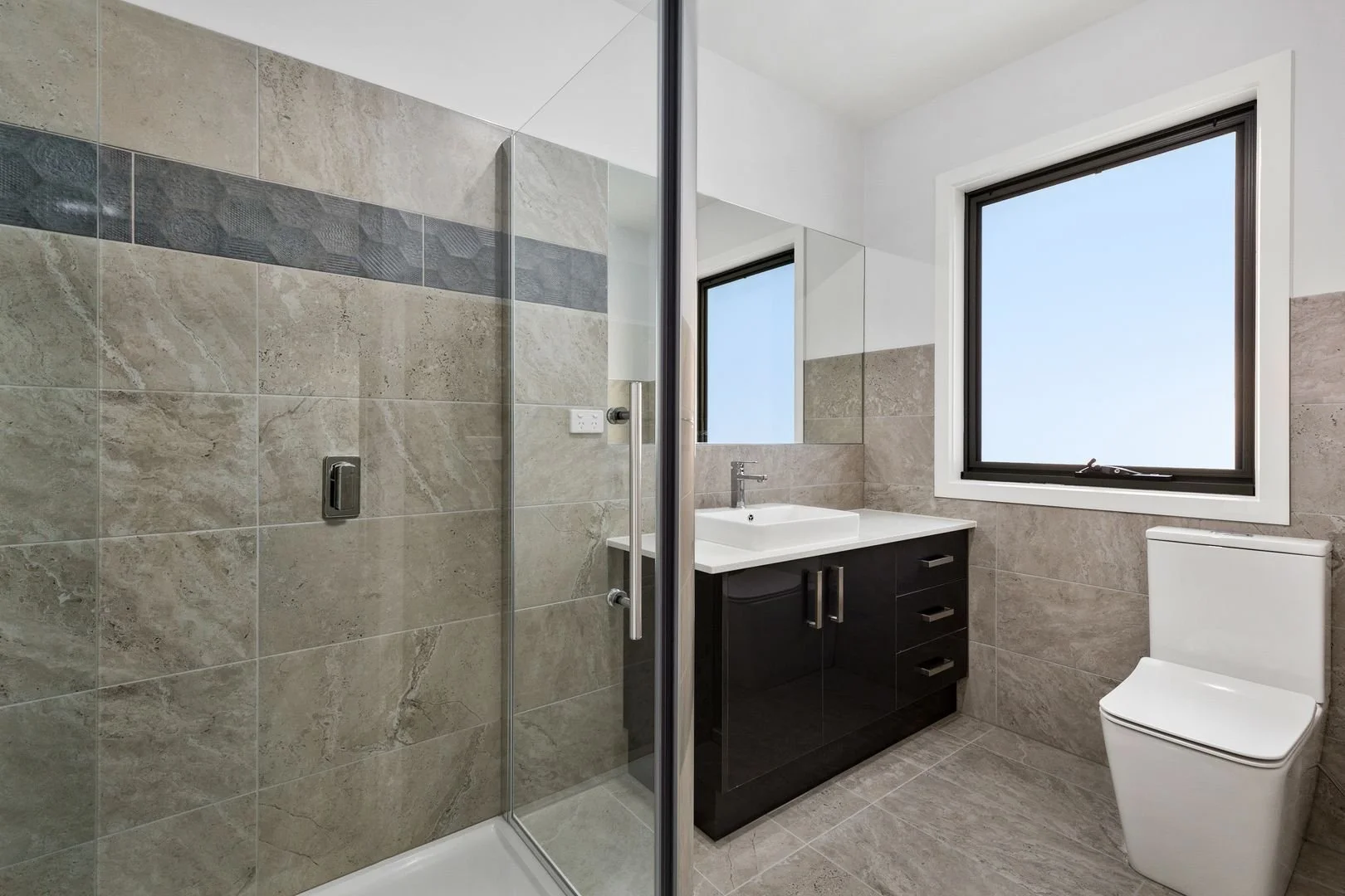 Glenroy - 33 Kennedy Street, Glenroy, VIC 3046 - Townly - 2.jpg