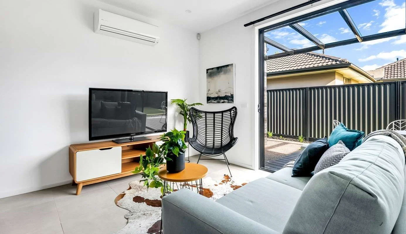 Tullamarine - 125 Melrose Drive, Tullamarine, VIC 3043 - Townly - 18.jpg