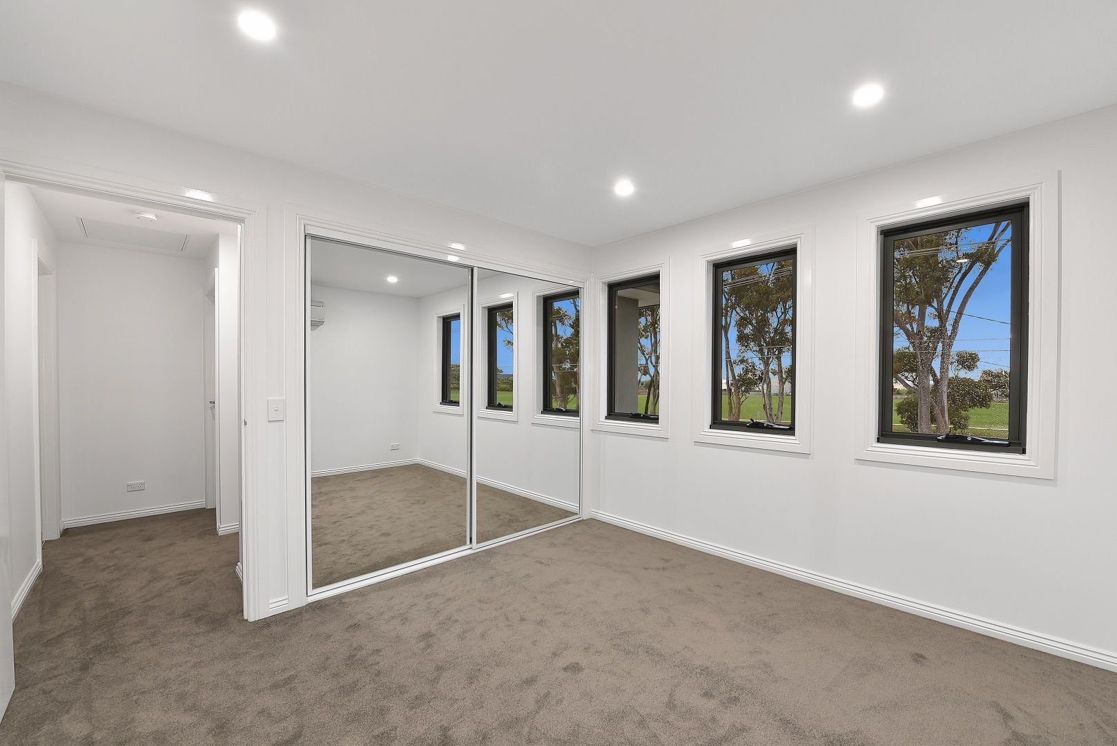 Tullamarine - 340 Melrose Drive, Tullamarine, VIC 3043 - Townly - 2.jpg