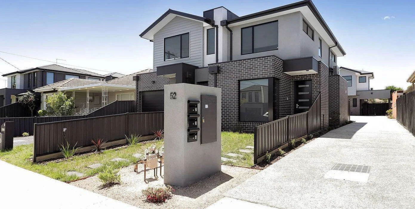 Tullamarine - 52 Gordon Street, Tullamarine, VIC 3043 - Townly - 10.jpg