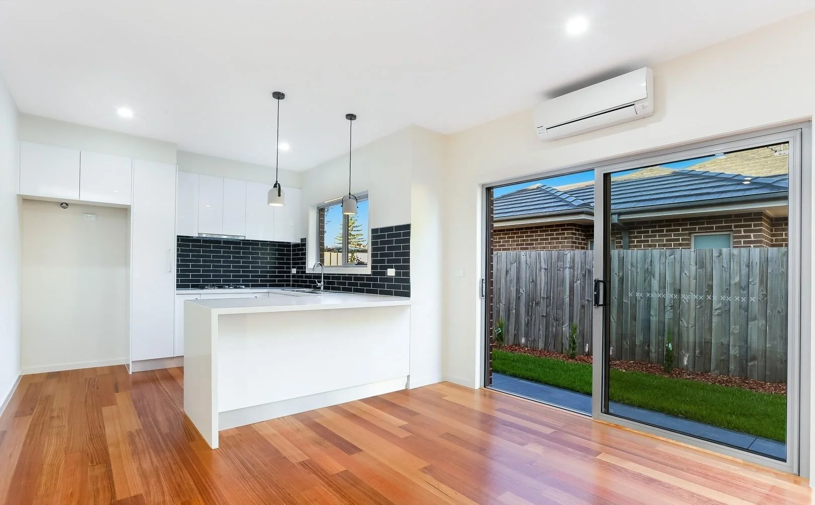 Glenroy - 28 Becket Street, Glenroy, VIC 3046 - Townly - 9.jpg