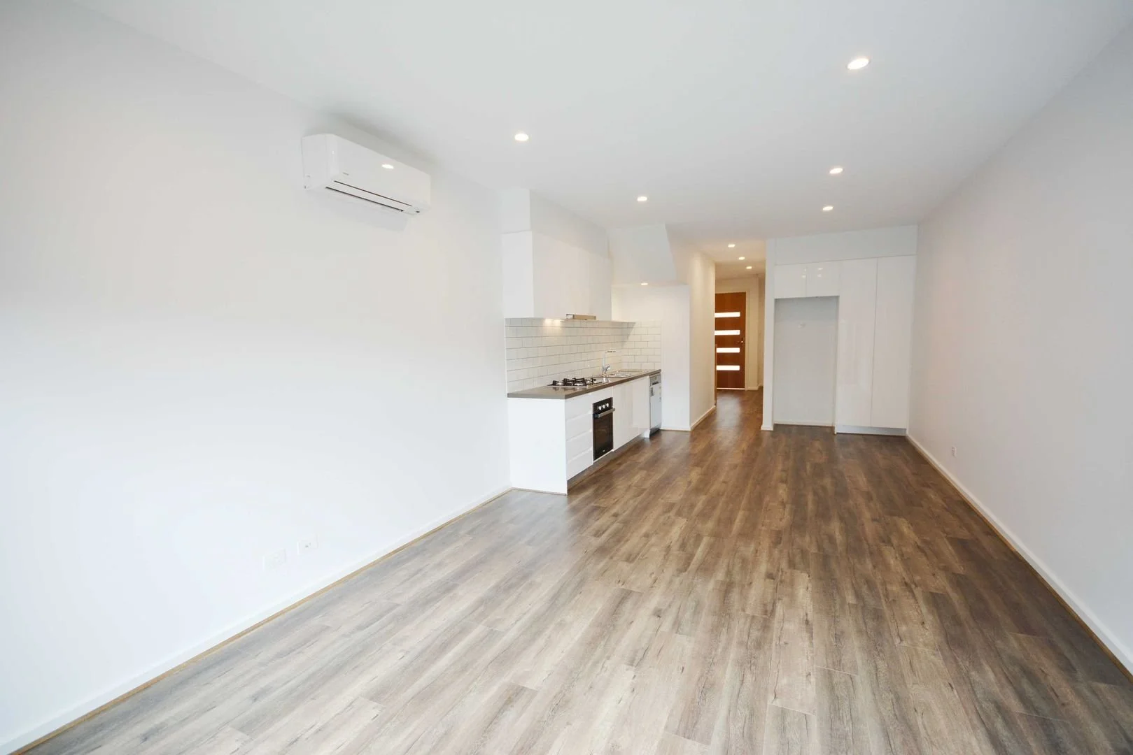 Tullamarine - 63 Eumarella Street, Tullamarine, VIC 3043 - Townly - 22.jpg