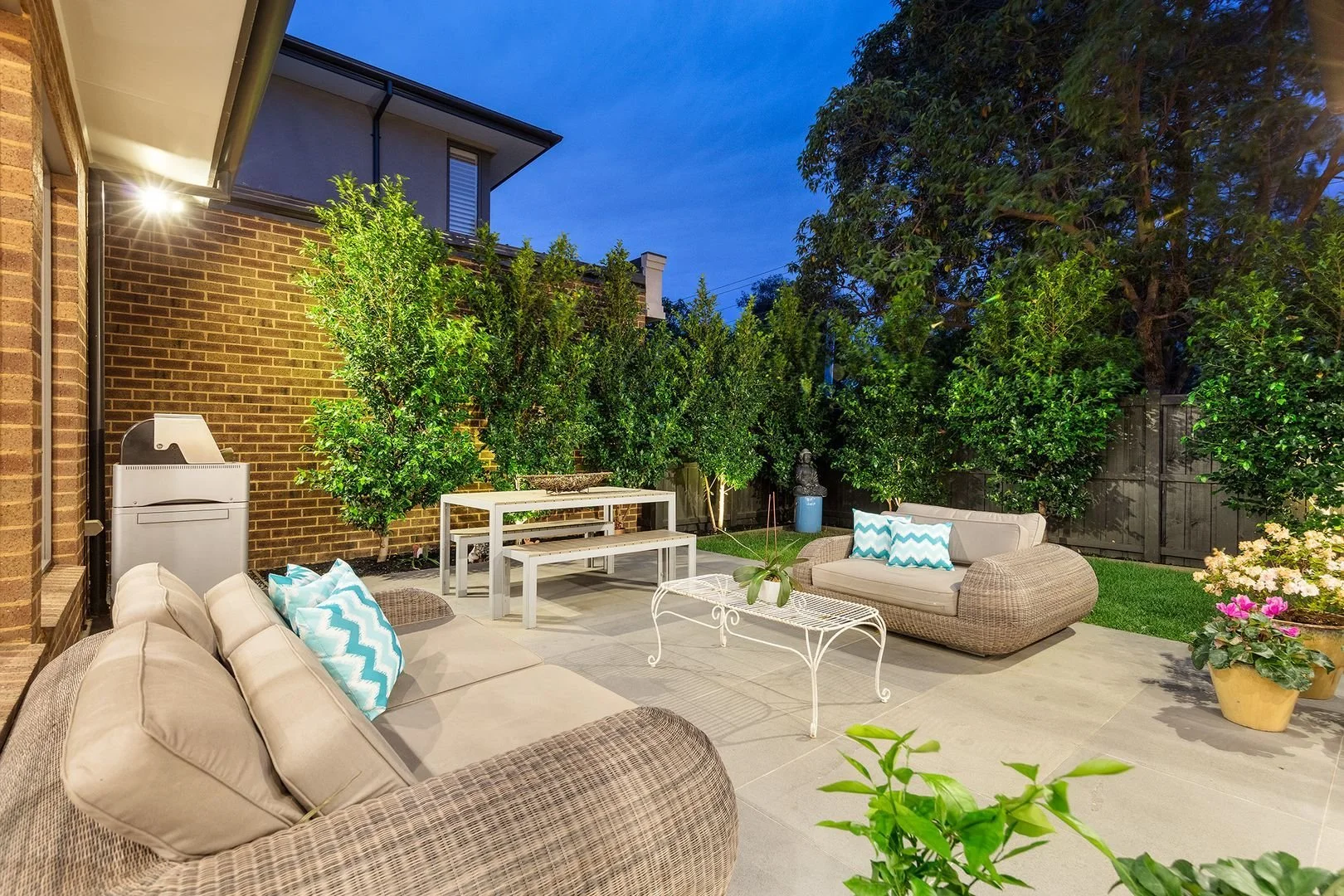 Ashburton - 16 Vears Road, Ashburton, VIC 3147 - Townly - 2.jpg