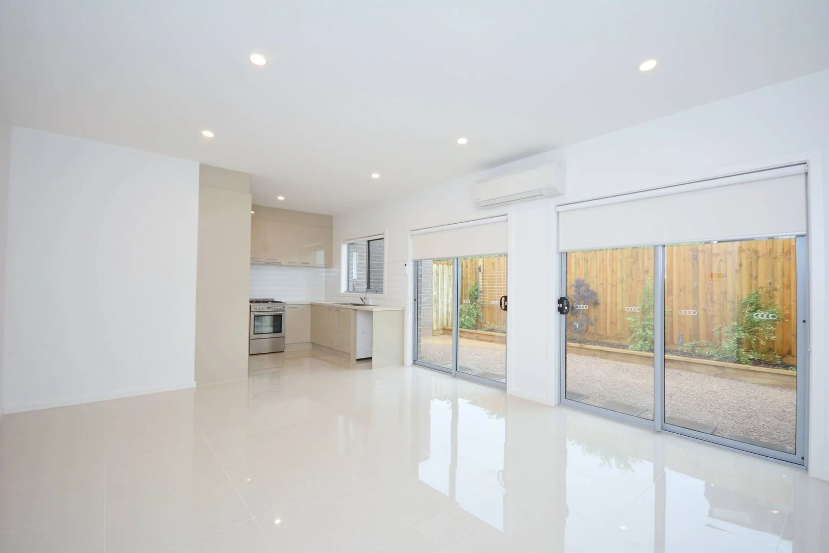 Tullamarine - 26 Birch Avenue, Tullamarine, VIC 3043 - Townly - 9.jpg