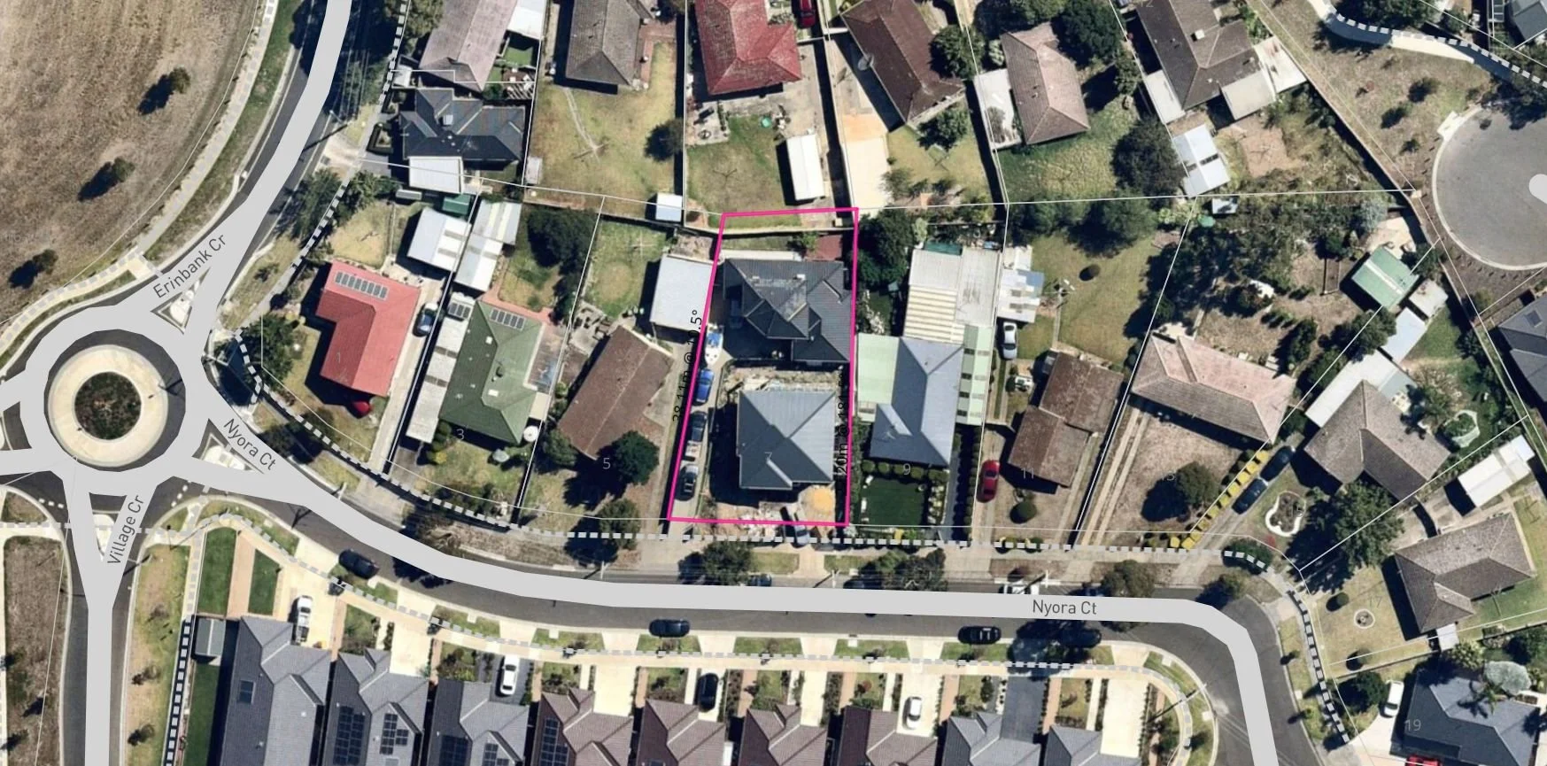 Westmeadows- 7 Nyora Court, Westmeadows, VIC 3049 - Townly - 1.jpg