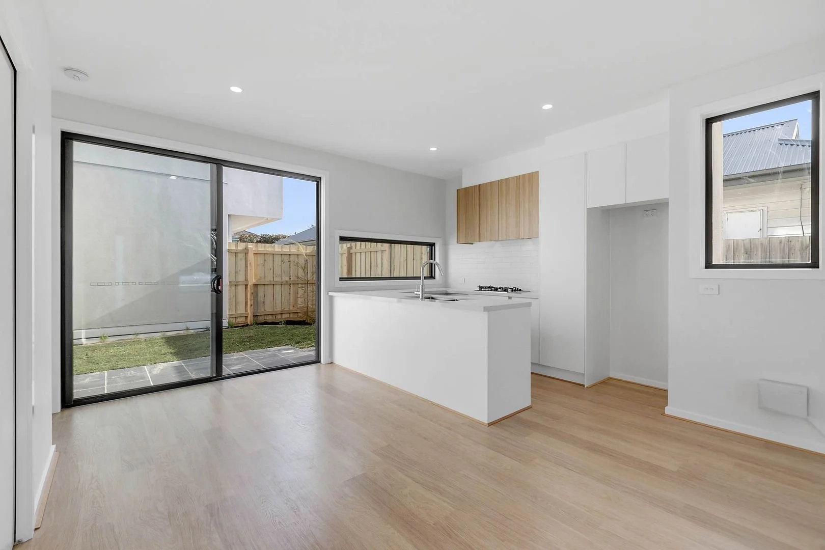 Edithvale - 38 Vincent Street, Edithvale, VIC 3196 - Townly - 16.jpg