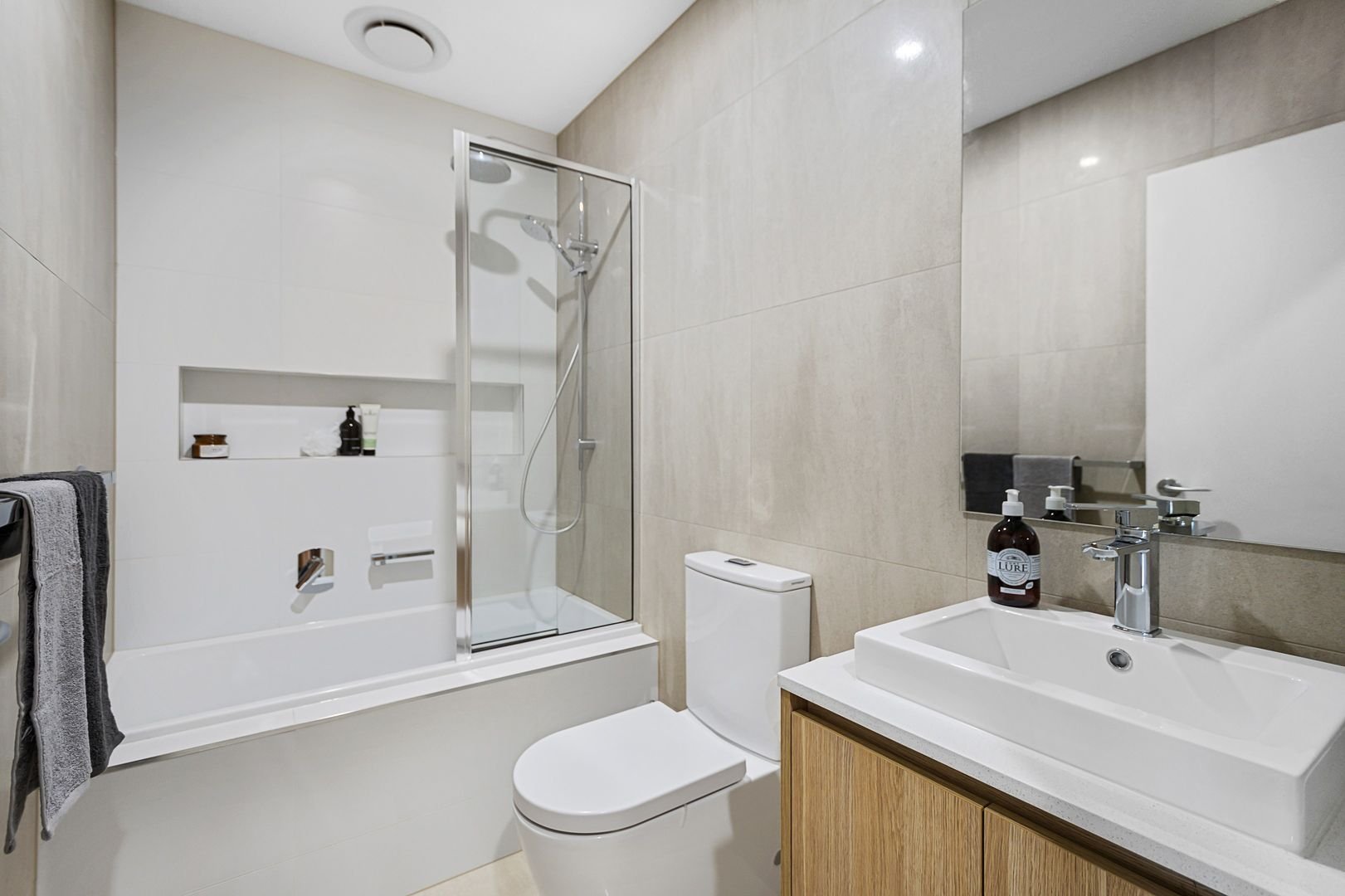 Edithvale - 38 Vincent Street, Edithvale, VIC 3196 - Townly - 21.jpg
