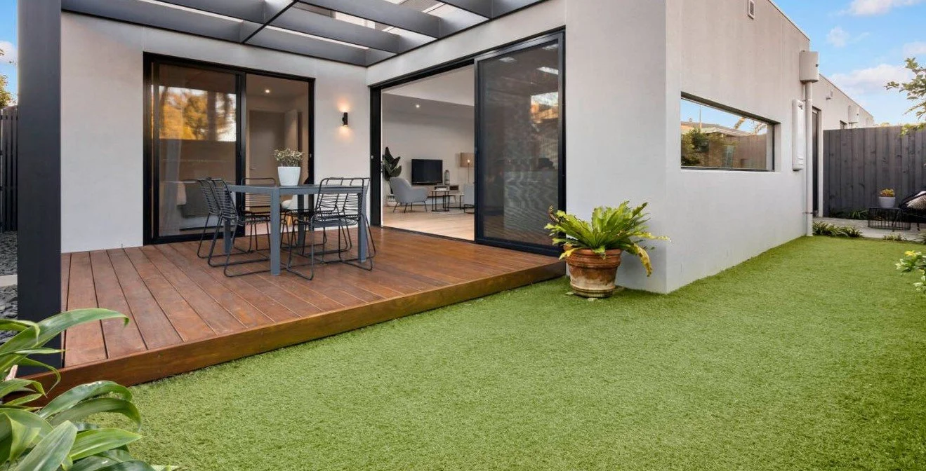 Black Rock - Bayside Bliss - 132-134 Bluff Road, VIC 3193 - Townly - 3.jpg