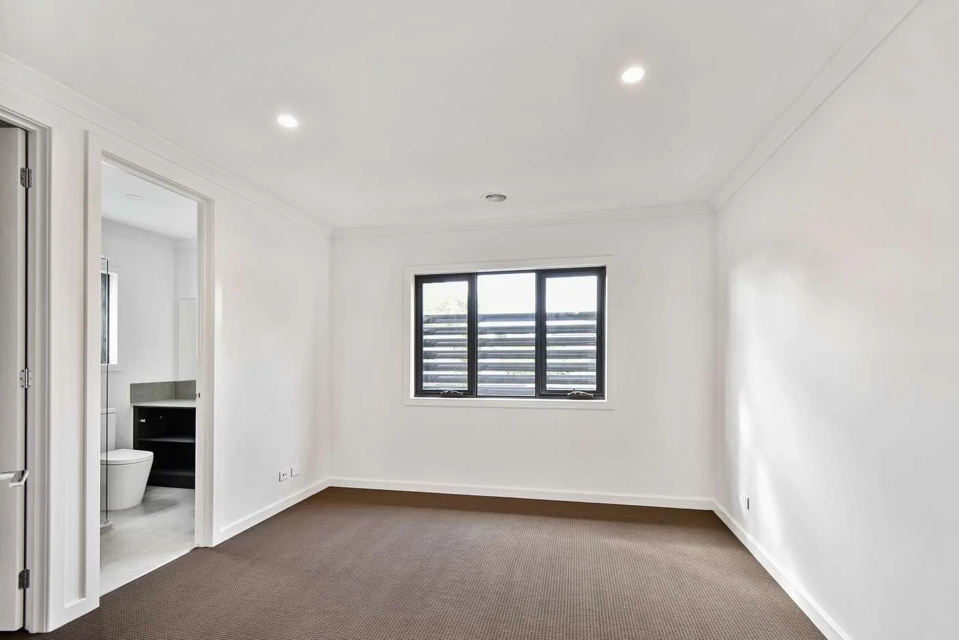 Burwood - 8 Havelock Street, Burwood, VIC 3125 - Townly - 4.jpg