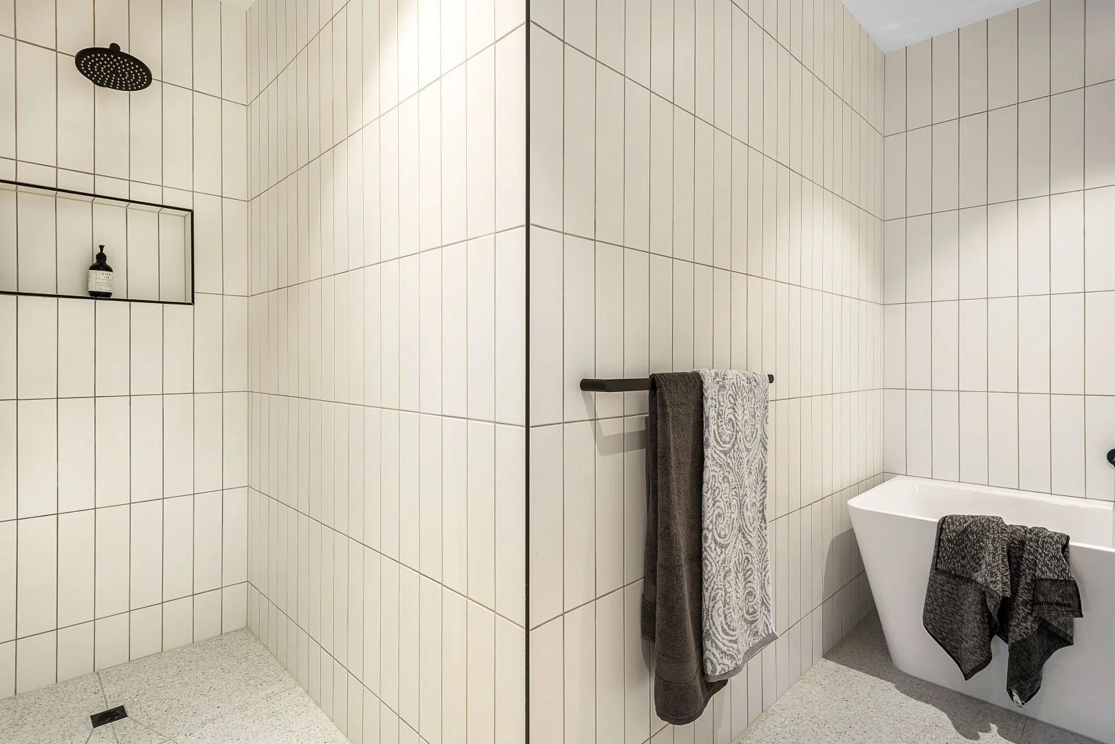 Edithvale - 2 Clydebank Road, Edithvale, VIC 3196 - Townly - 5.jpg