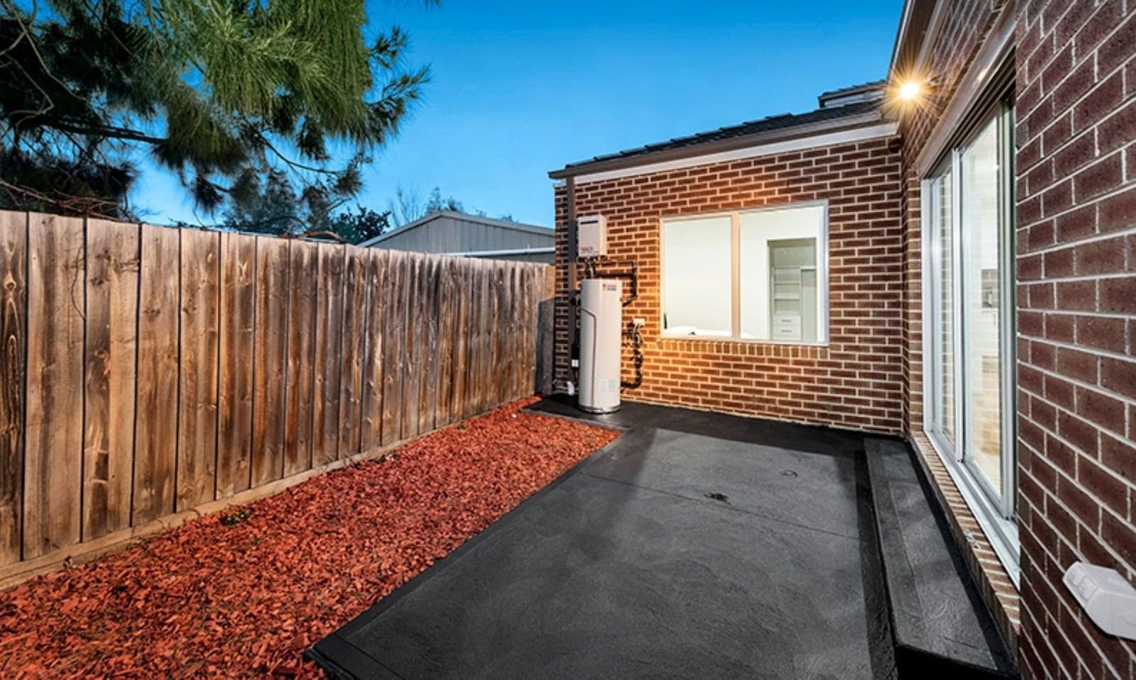 Glenroy - 9 Gordon Court, Glenroy, VIC 3046 - Townly - 5.jpg