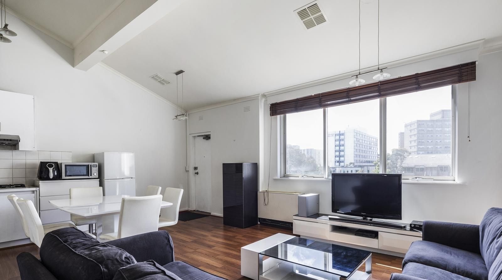 Glenroy - 35 Lytton Street, Glenroy, VIC 3046 - Townly - 6.jpg