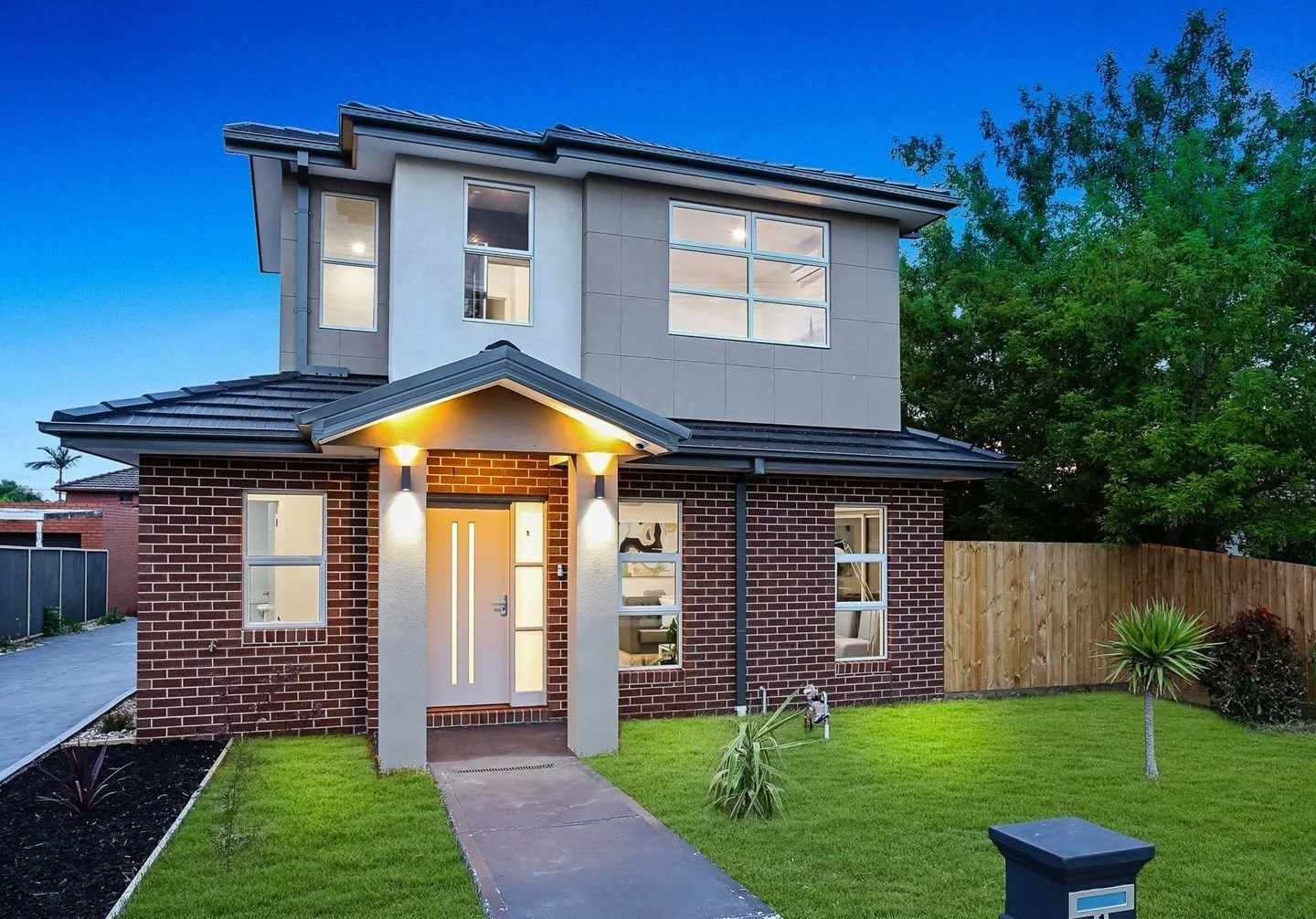 Glenroy - 17 Apsley Street, Glenroy, VIC 3046 - Townly - 12.jpg