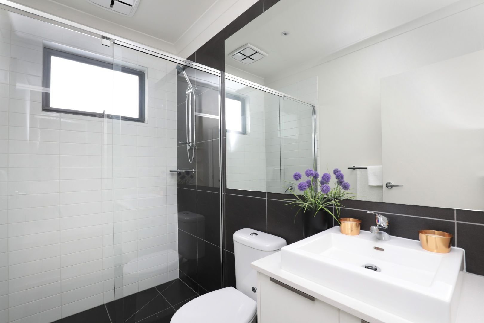 Mentone - 72 Nepean Highway, Mentone, VIC 3194 - Townly - 11.jpg