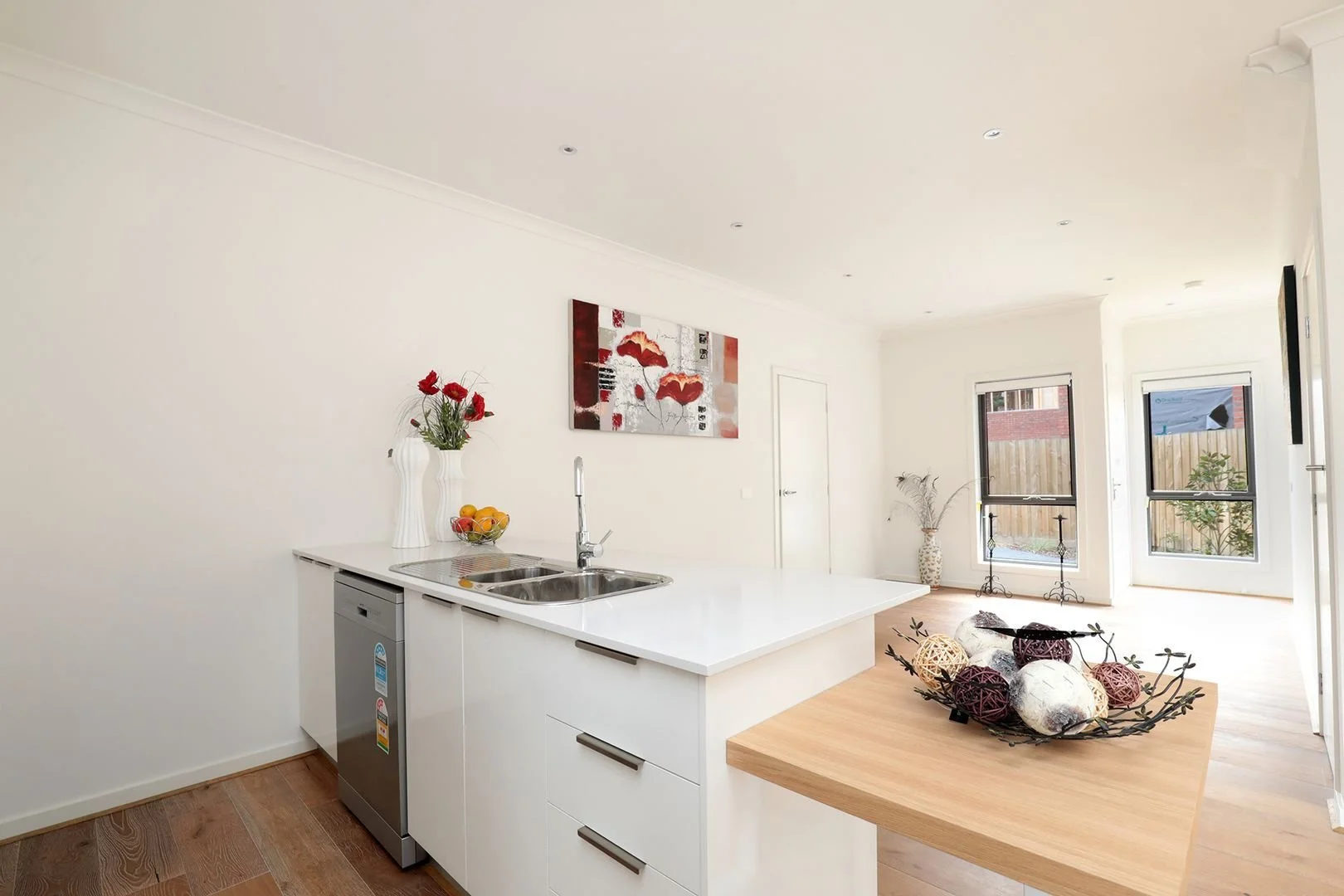 Mentone - 72 Nepean Highway, Mentone, VIC 3194 - Townly - 13.jpg