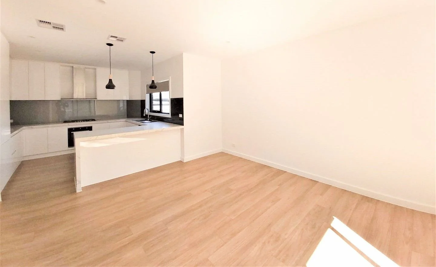 Springvale - 22 Joyce Street, Springvale, VIC 3171 - Townly - 4.jpg