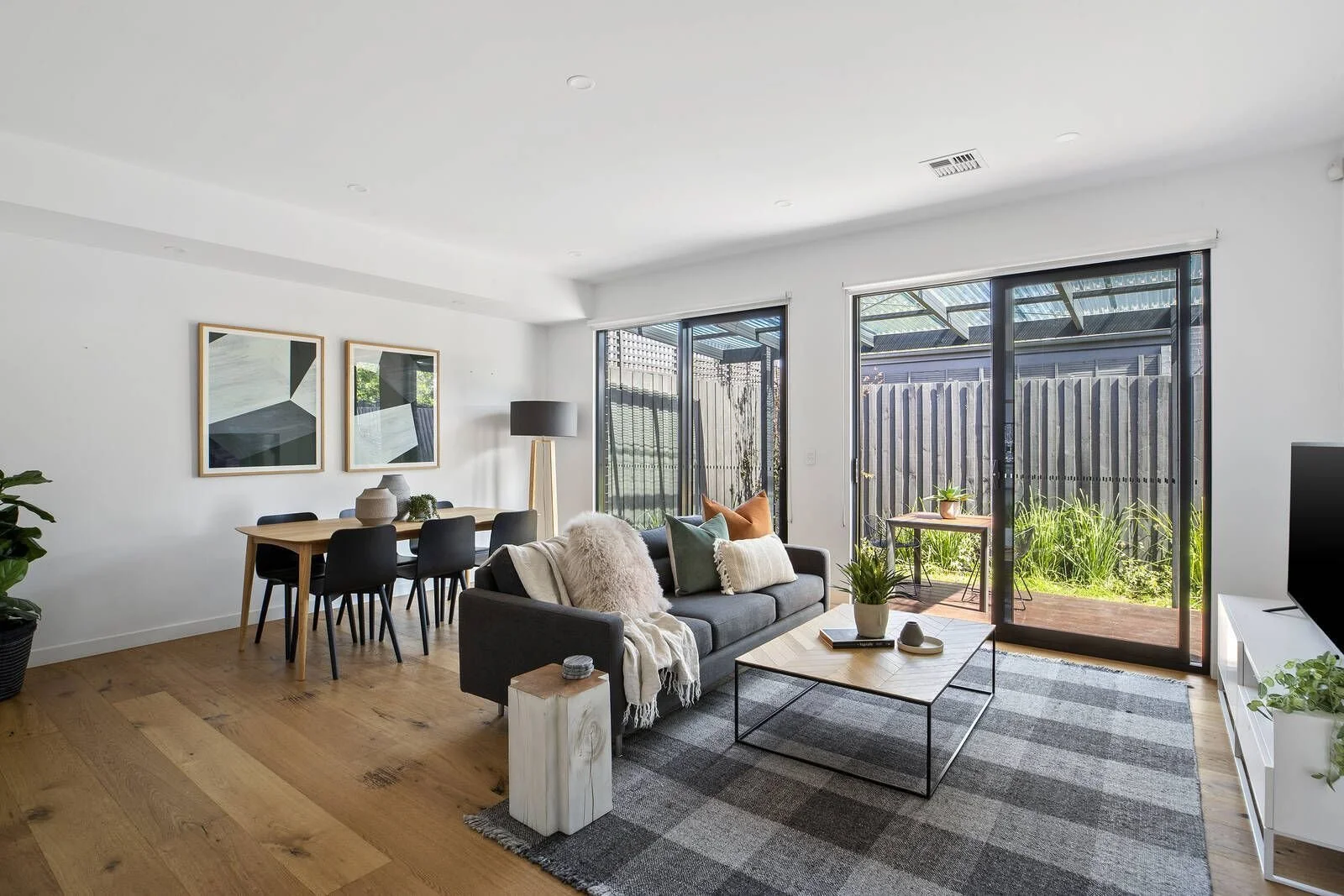 Hampton East - 22 King Street, Hampton East, VIC 3188 - Townly - 10.jpg